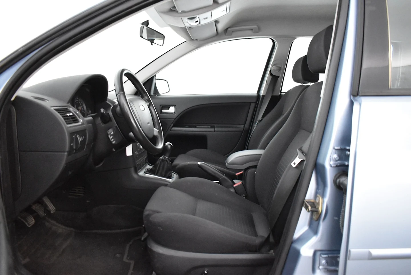 Car Image - 1nNjWIsI5nwTT2aqeBmsF1