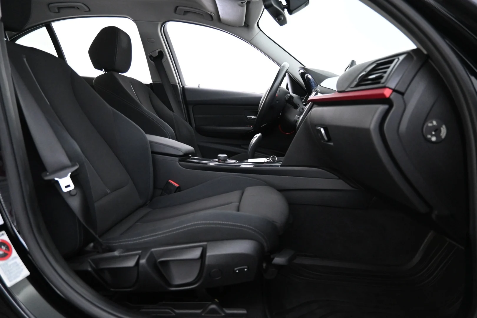 Car Image - 6QxDa8B4Y9ctJ4tv0pW524