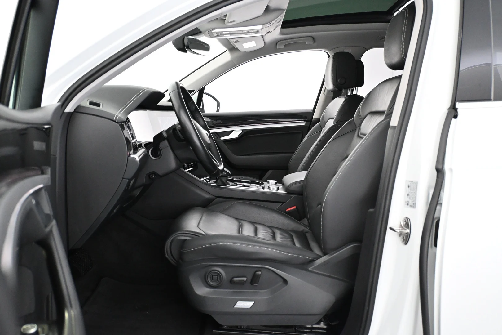 Car Image - 34GHuz6izc45g62k3u0Gqs