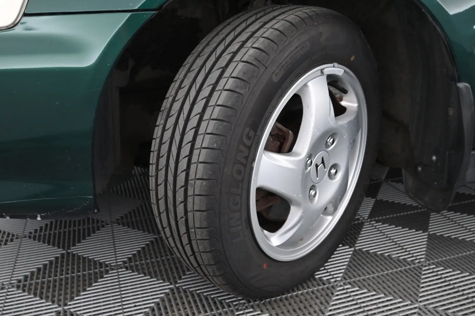 Car Image - 4Da23IYtnebzgkfLn6i8C9