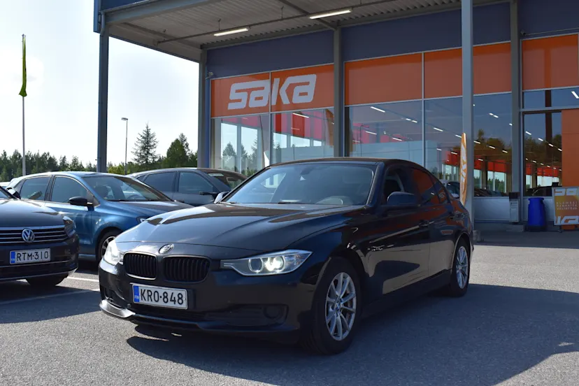 BMW 320