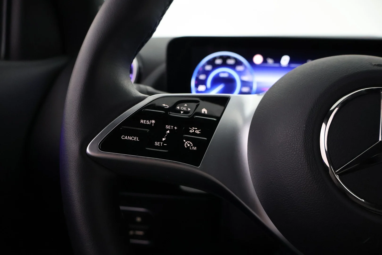 Car Image - 2h1Jt9colwC0mk7Ztel9Oj