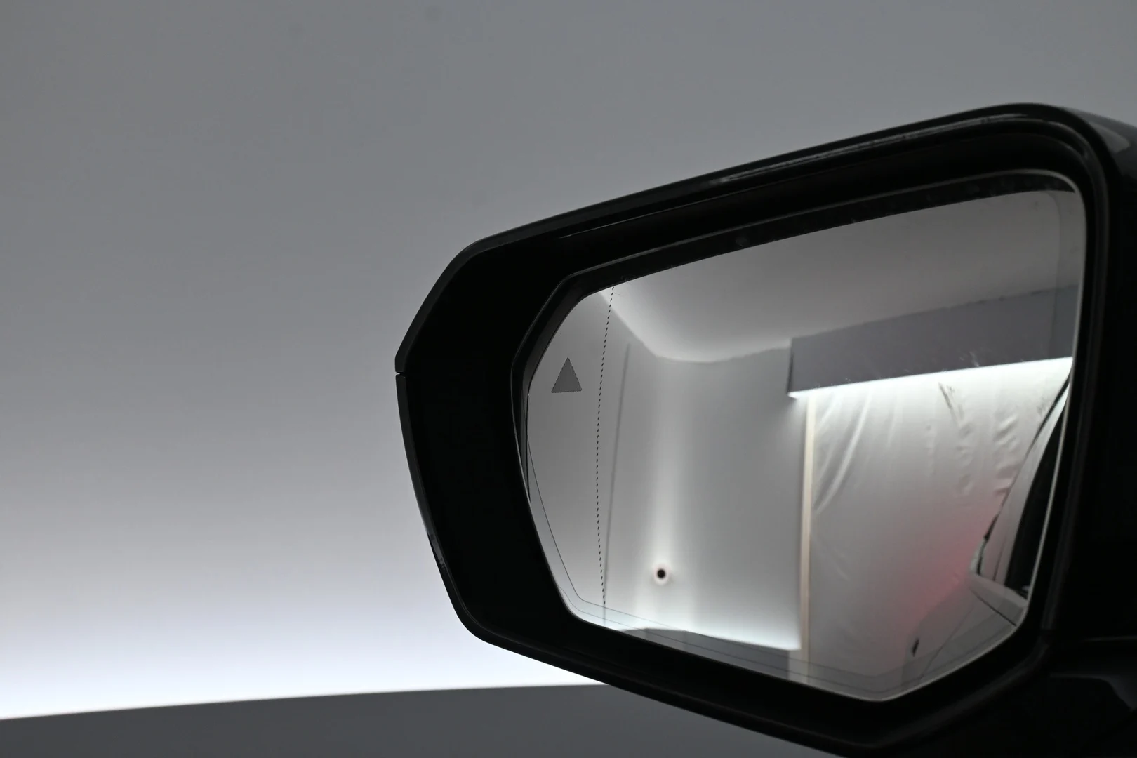 Car Image - 4K6Hz0TvUQsxtr35OYwuH7