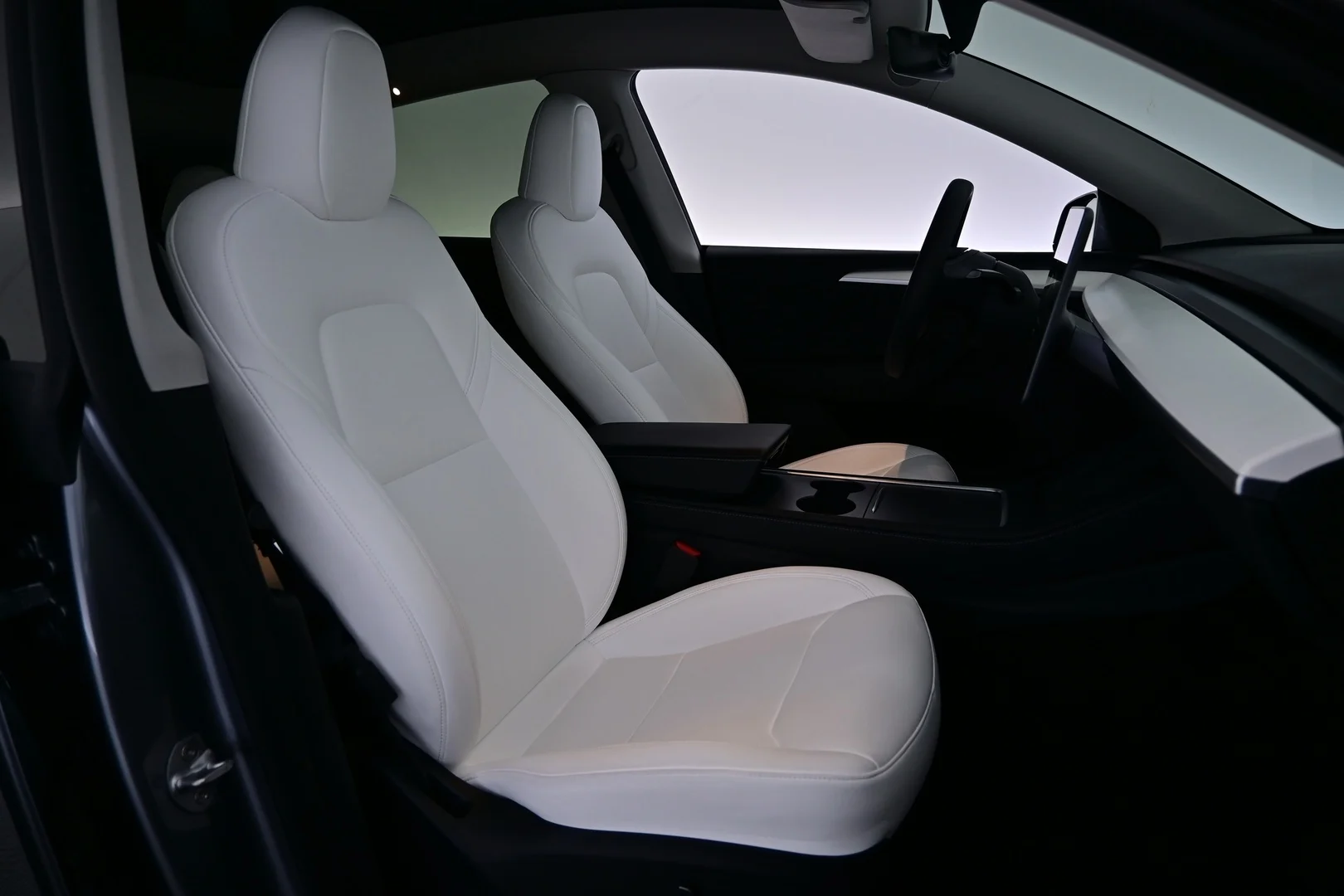 Car Image - cJK19QVybosn69r9jumE6