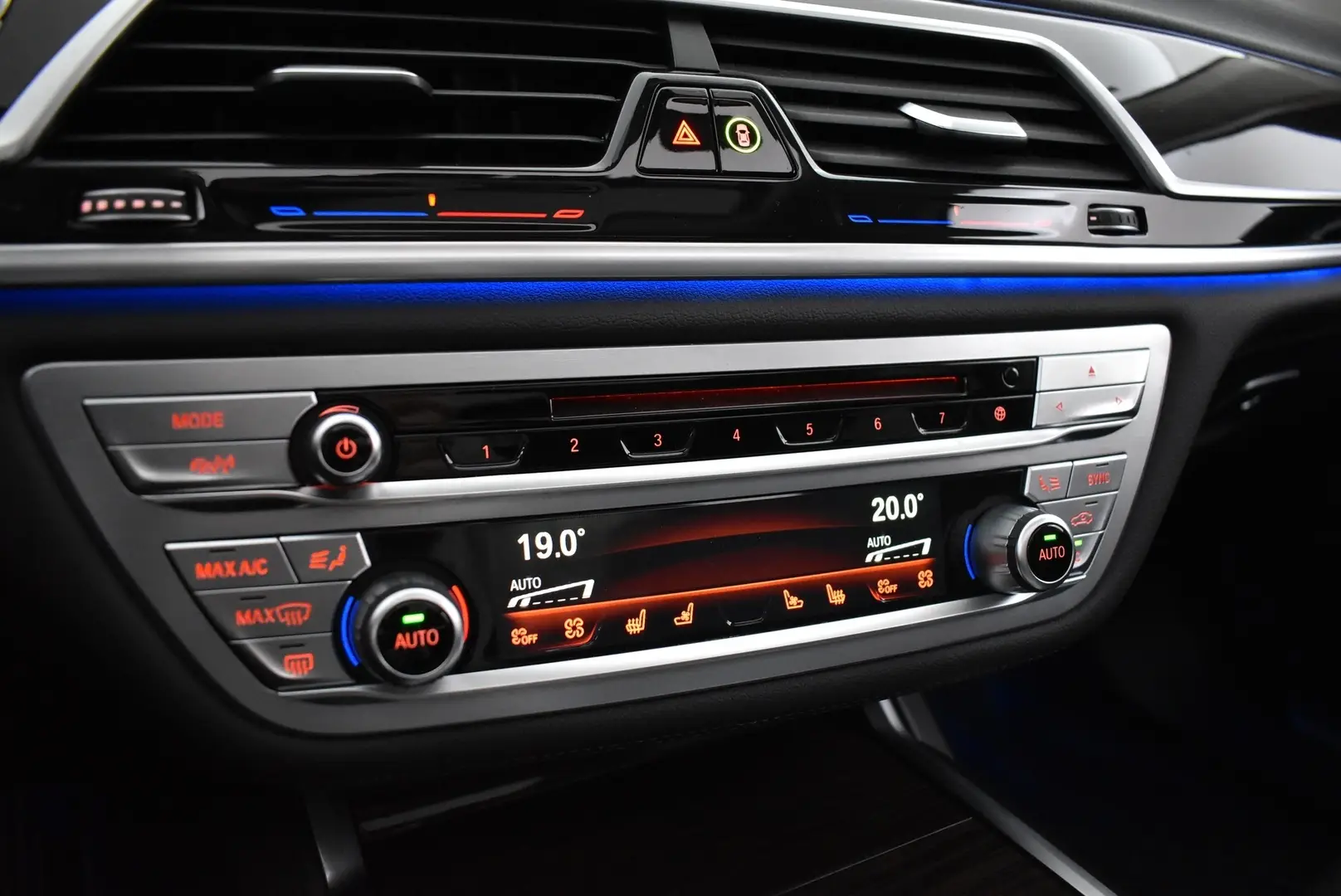 Car Image - 285O0COuXGPKRl0BpYxDOH