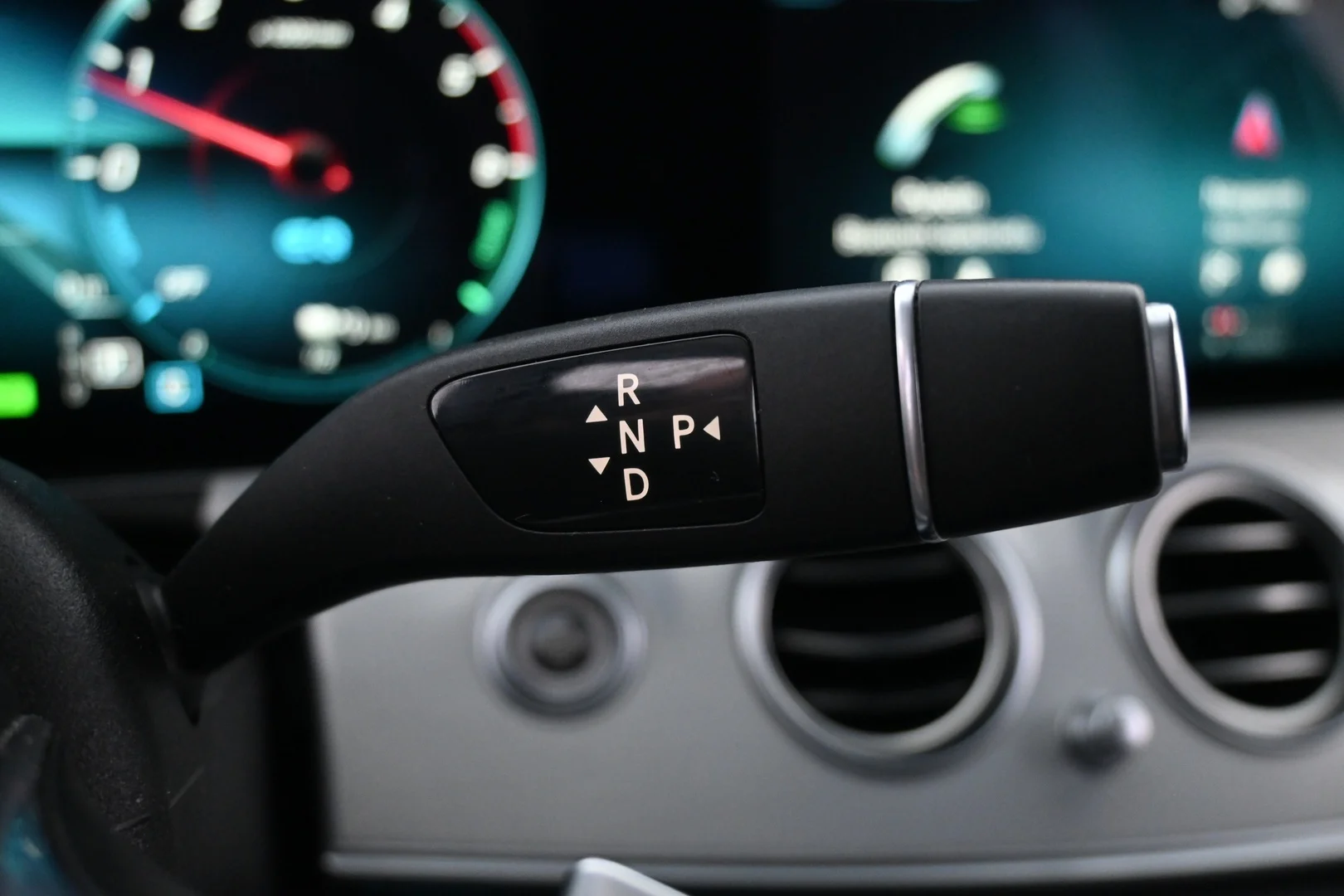 Car Image - 3WMouNXERlvY8n7f1Eqjdf