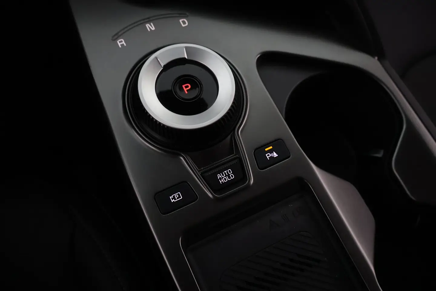 Car Image - 1oOWG2BpNyfSa6sK9XQMc1