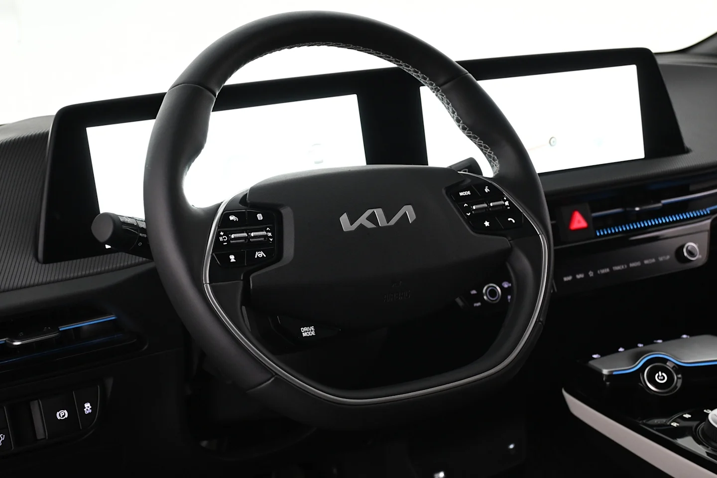 Car Image - 3SKNDgTG4zmmhzXNC604QA