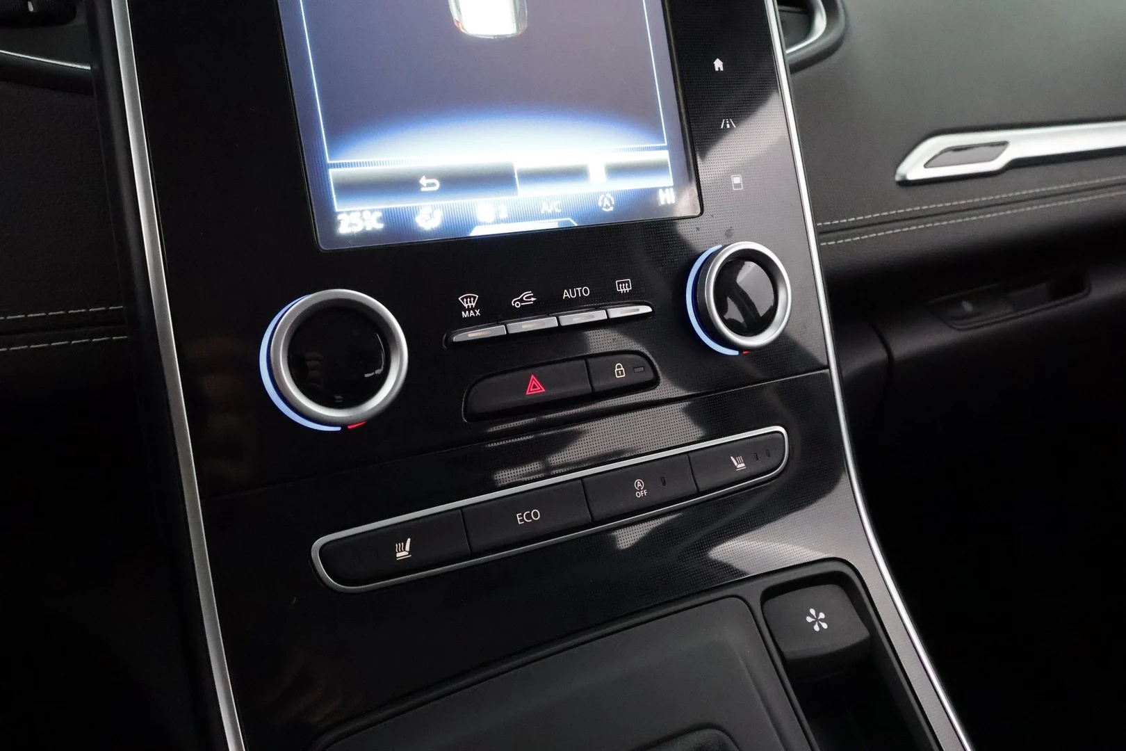 Car Image - 30uzQiHxesofB4h9VhdvkK