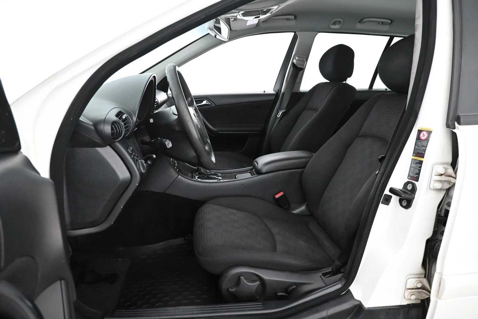 Car Image - 4wtJuql6HZJ0S6UK1ejynU