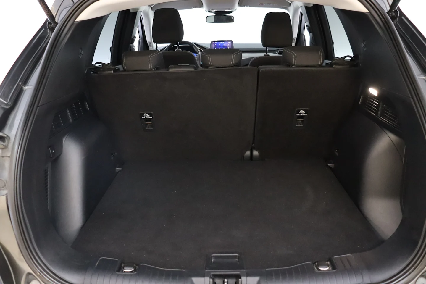 Car Image - lC1zo1oHYmuSF6GqUPZlK