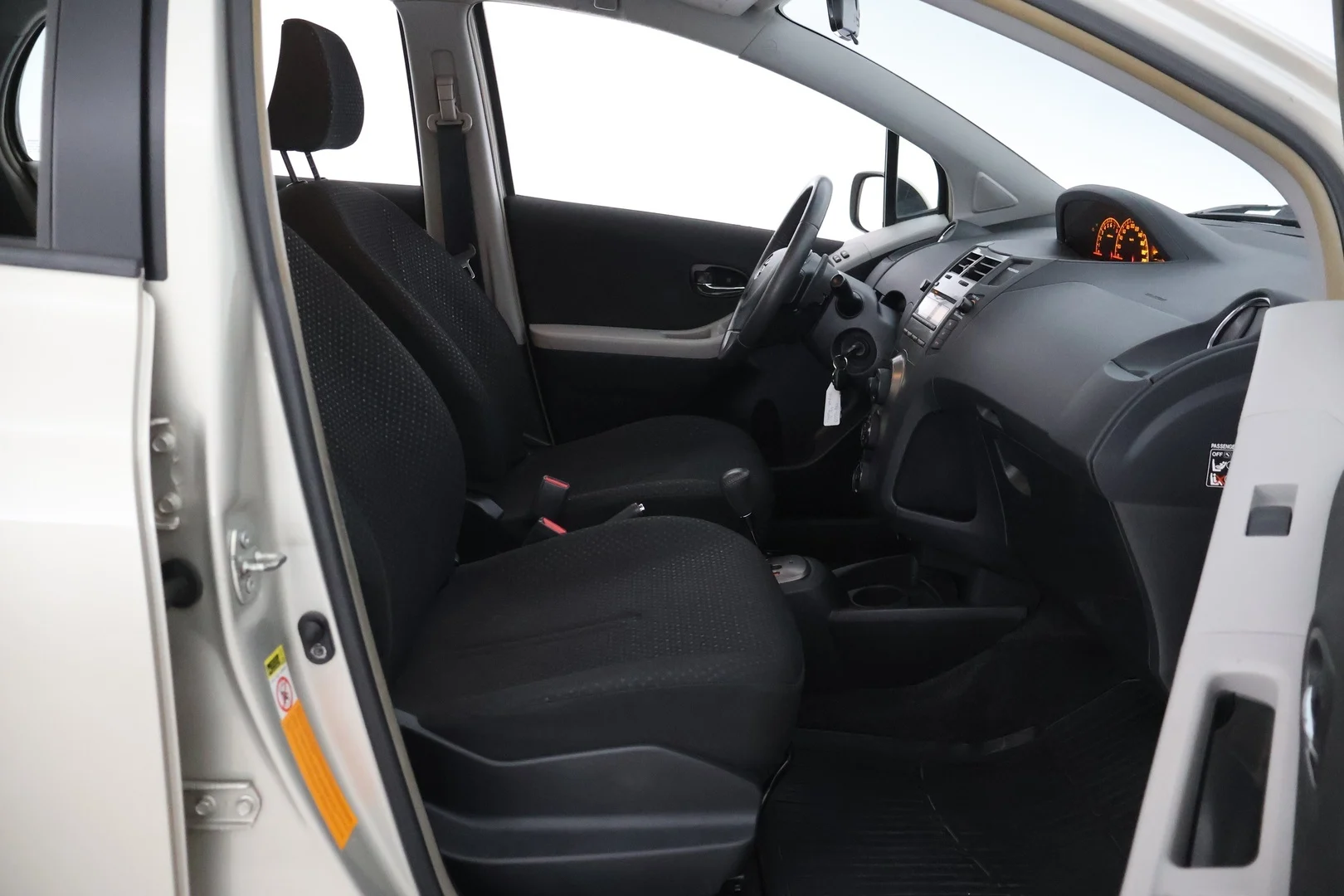 Car Image - 1eyblZMsy05ZMO0QzhfVoz