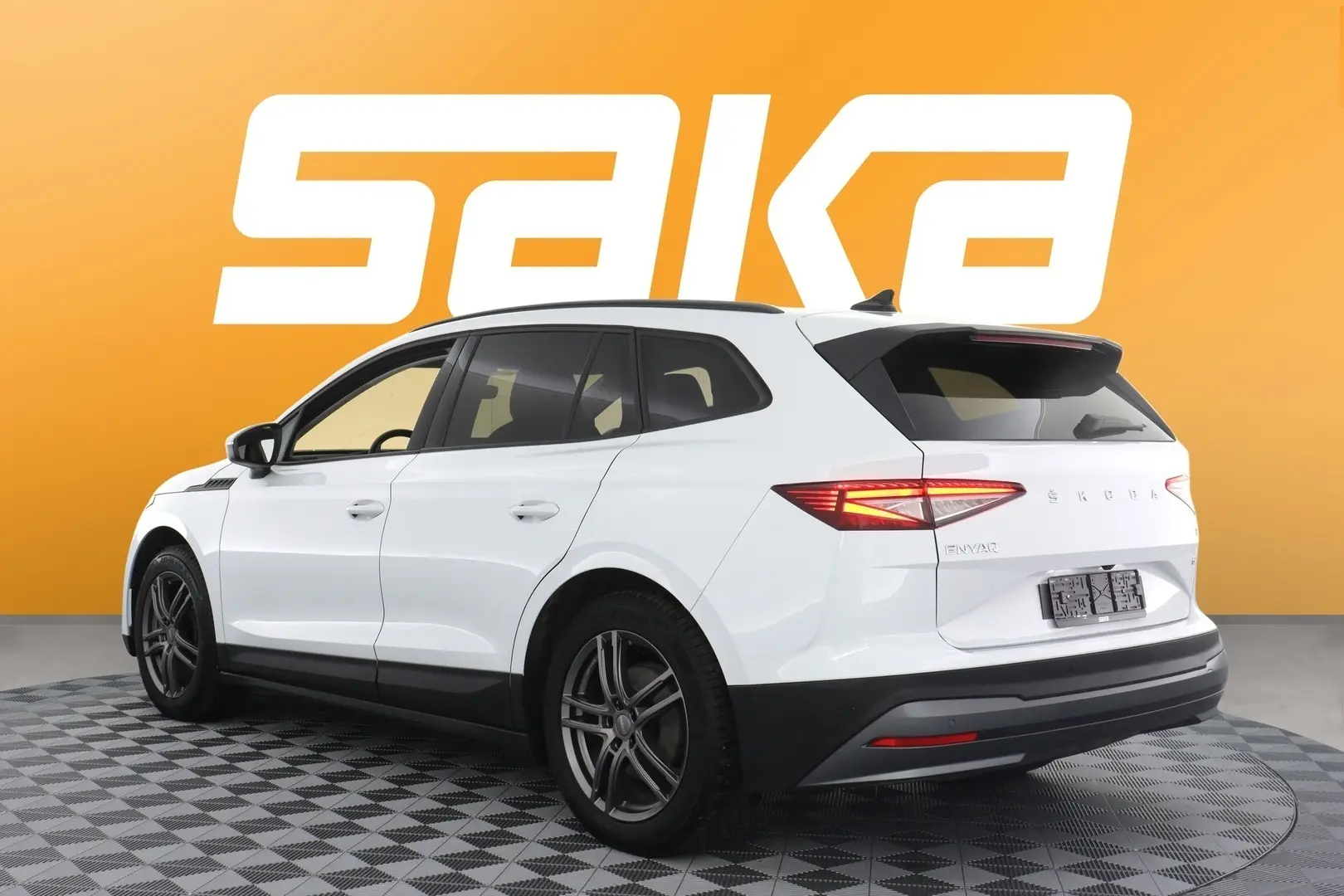 Car Image - 3I8aSDsIEcR9ZxqI6uGpyY