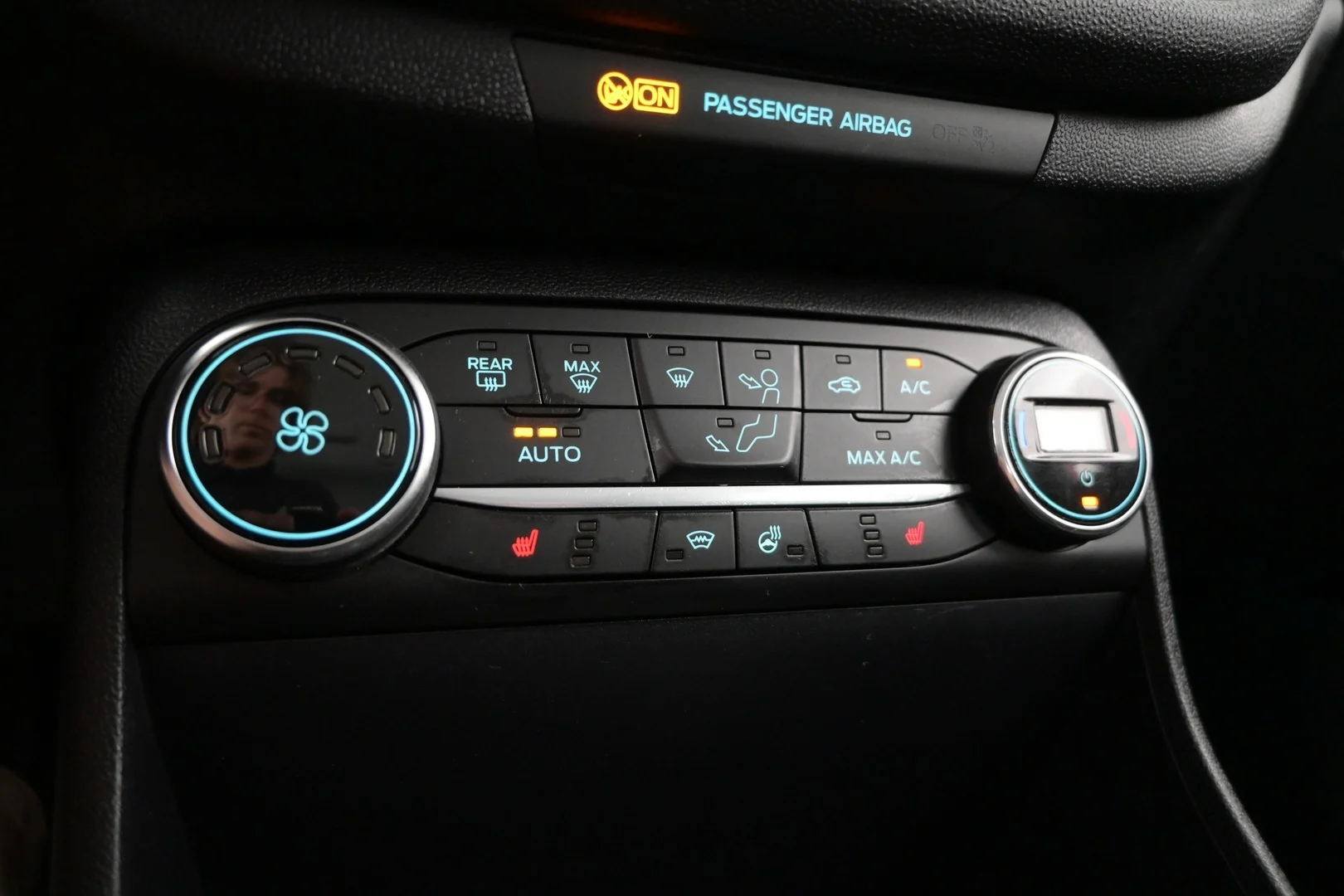 Car Image - 3kl3S4JZmgla30oH1NSD3k