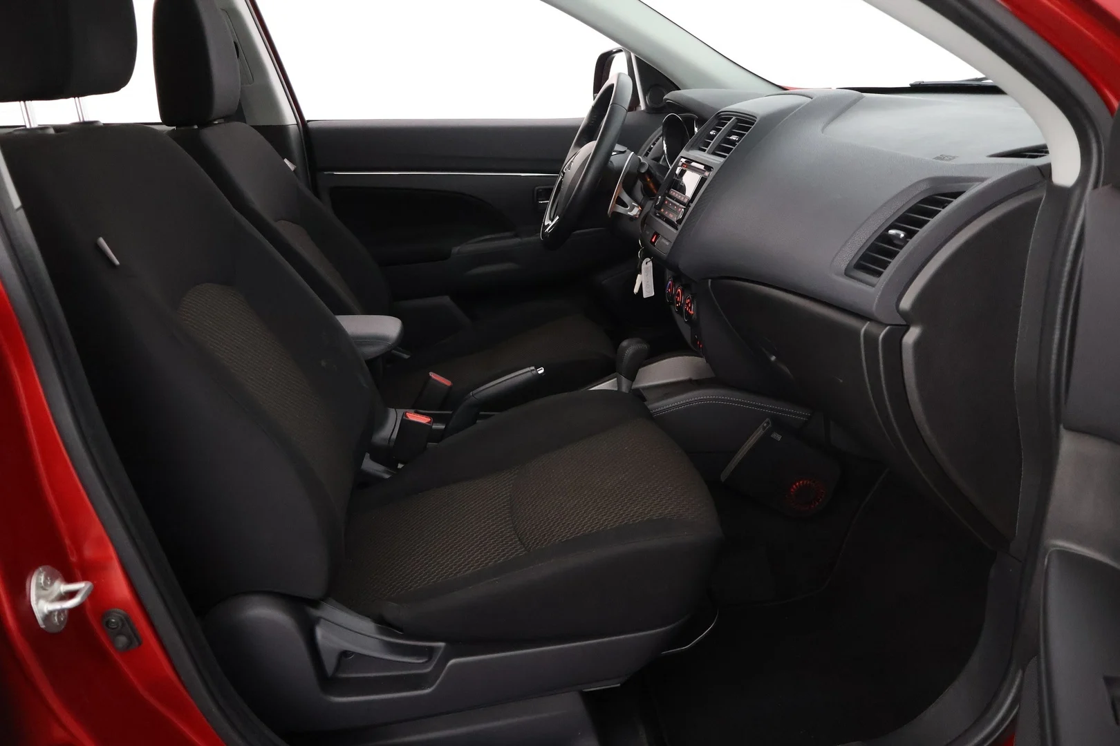 Car Image - 5uQoCn8QCTj0QlMX2Y0mCQ