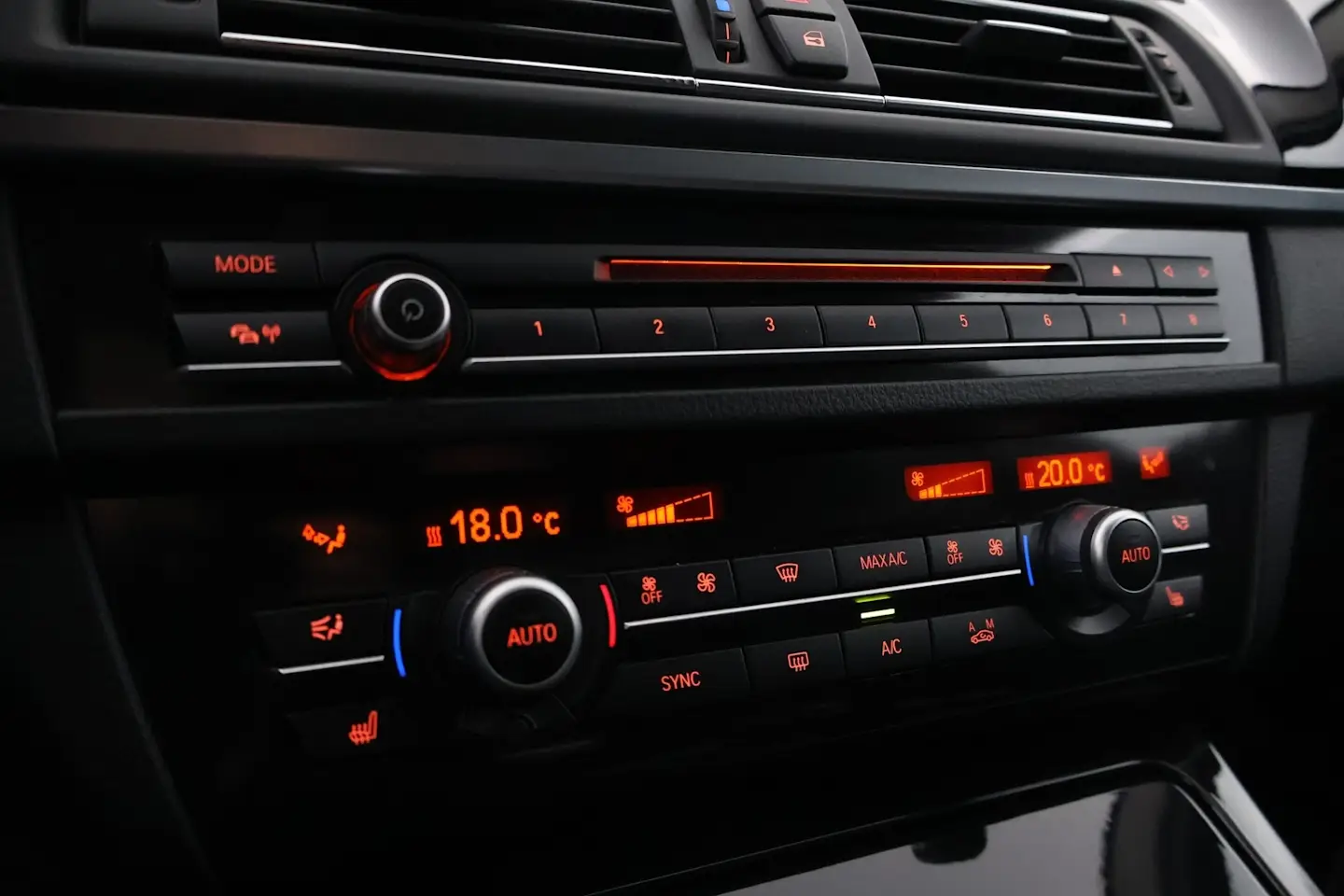 Car Image - 6YFRJ6GbySj6uA15HpRHiR
