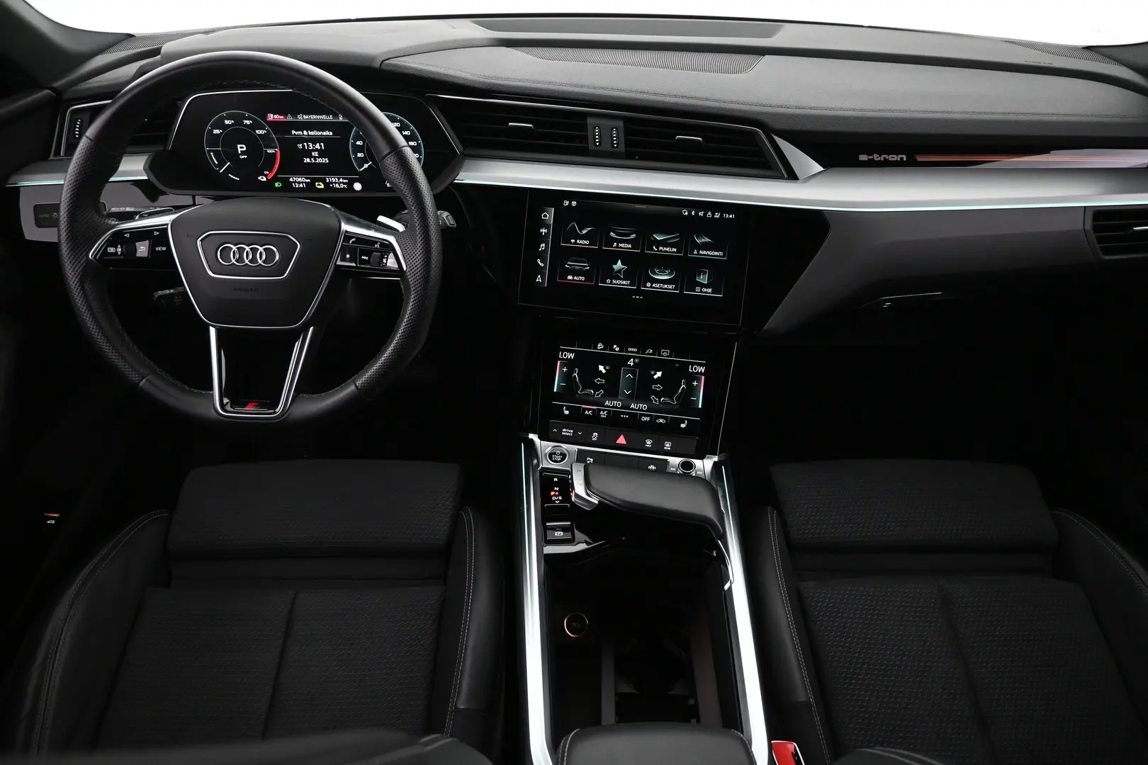 Car Image - 6LvkYvJfHlTz20ZEr3k0ji