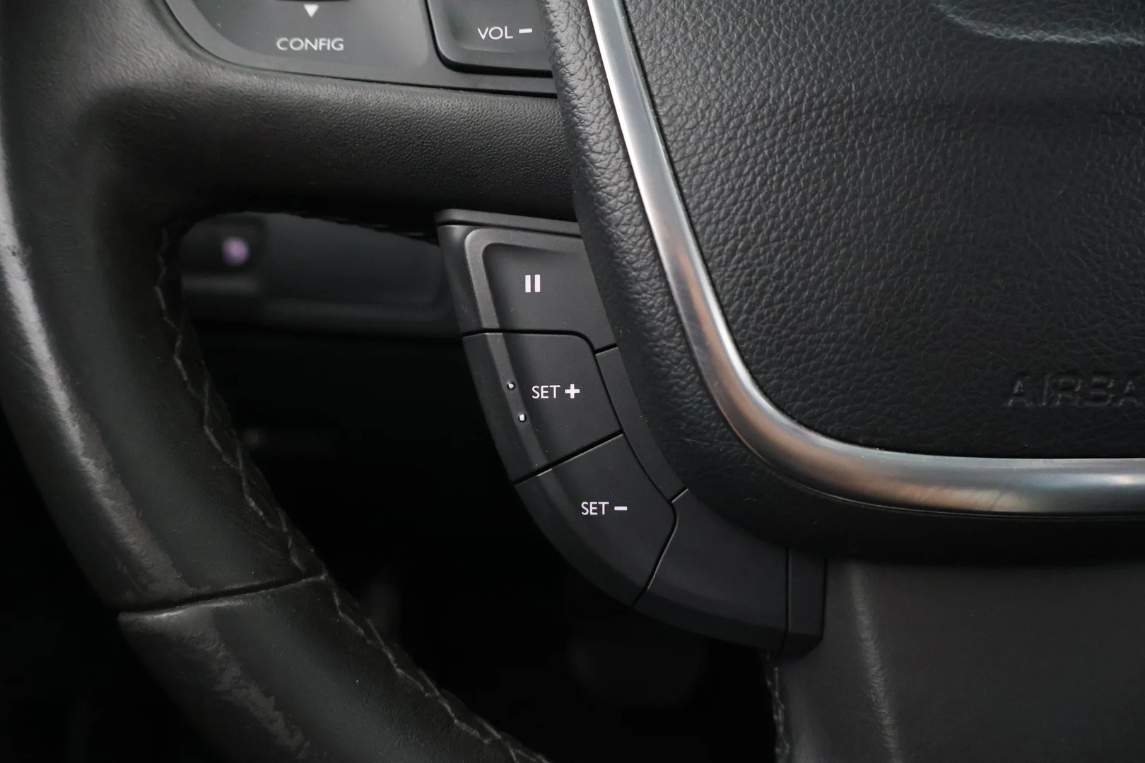 Car Image - 7cUaBEUeztWjehVCe4nRNX
