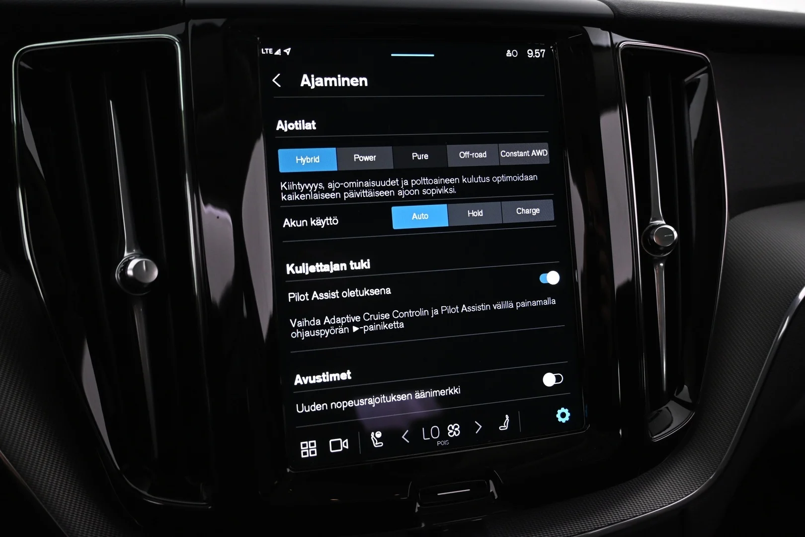 Car Image - 2KgnqURdTeaZO94VLcQbz0