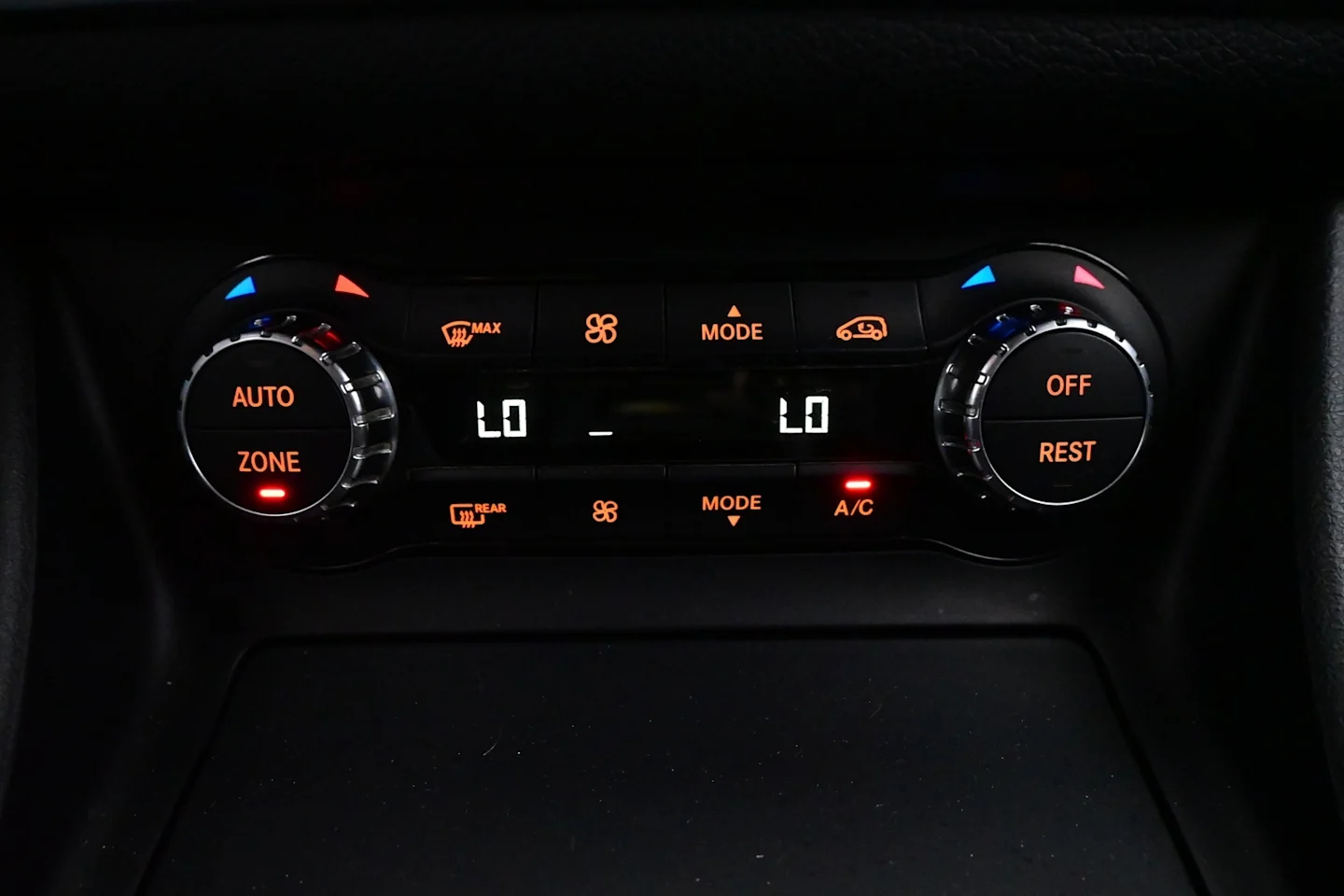 Car Image - 4cNpMp9xF5r84CnkPk3E1e