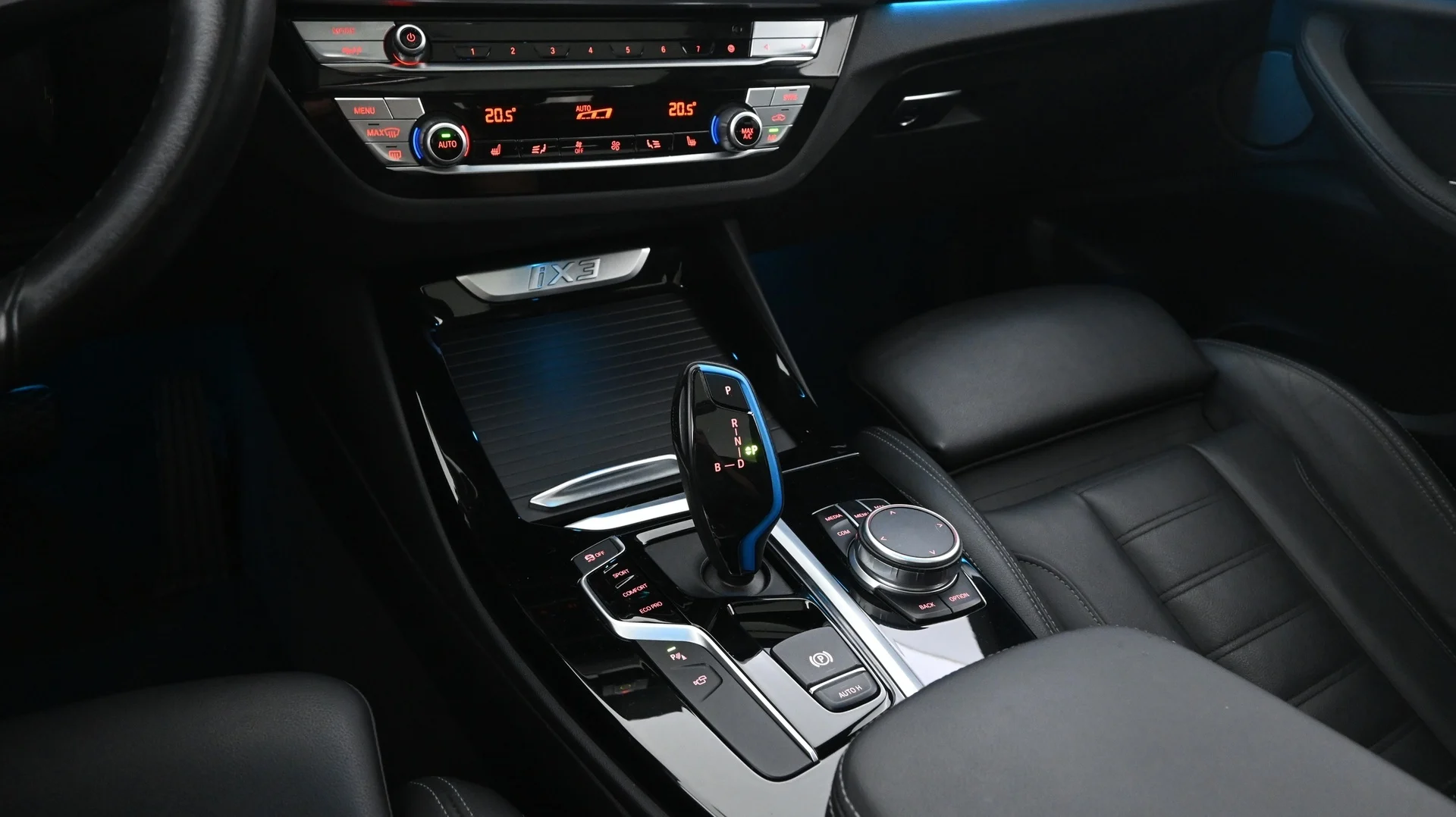 Car Image - vUt893W8mQhd45yzTBt0C