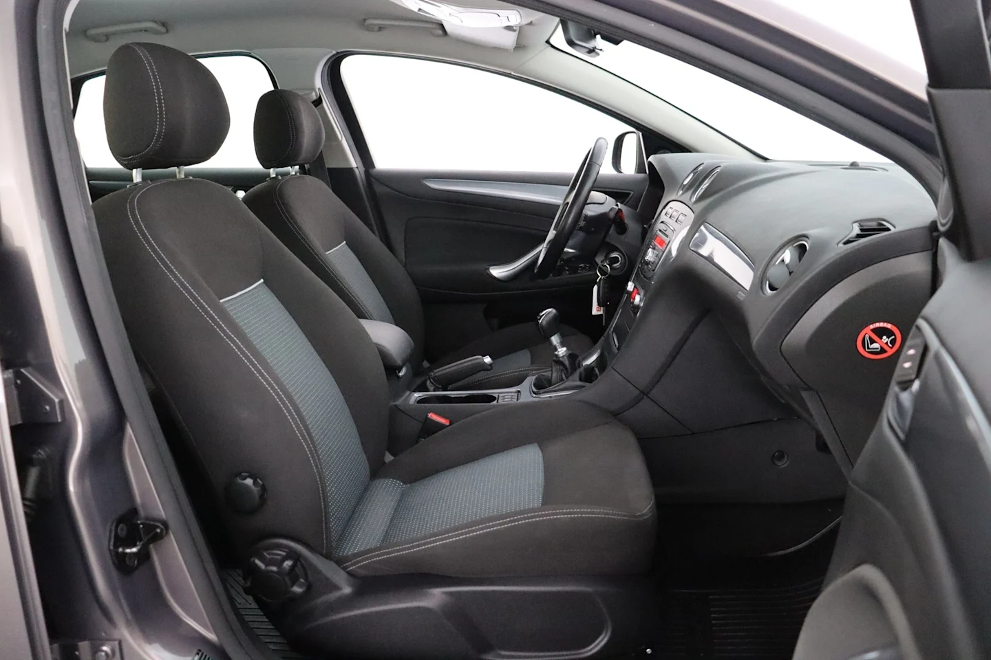 Car Image - 5aG5eIgEw4d4f2VwfNwZgm