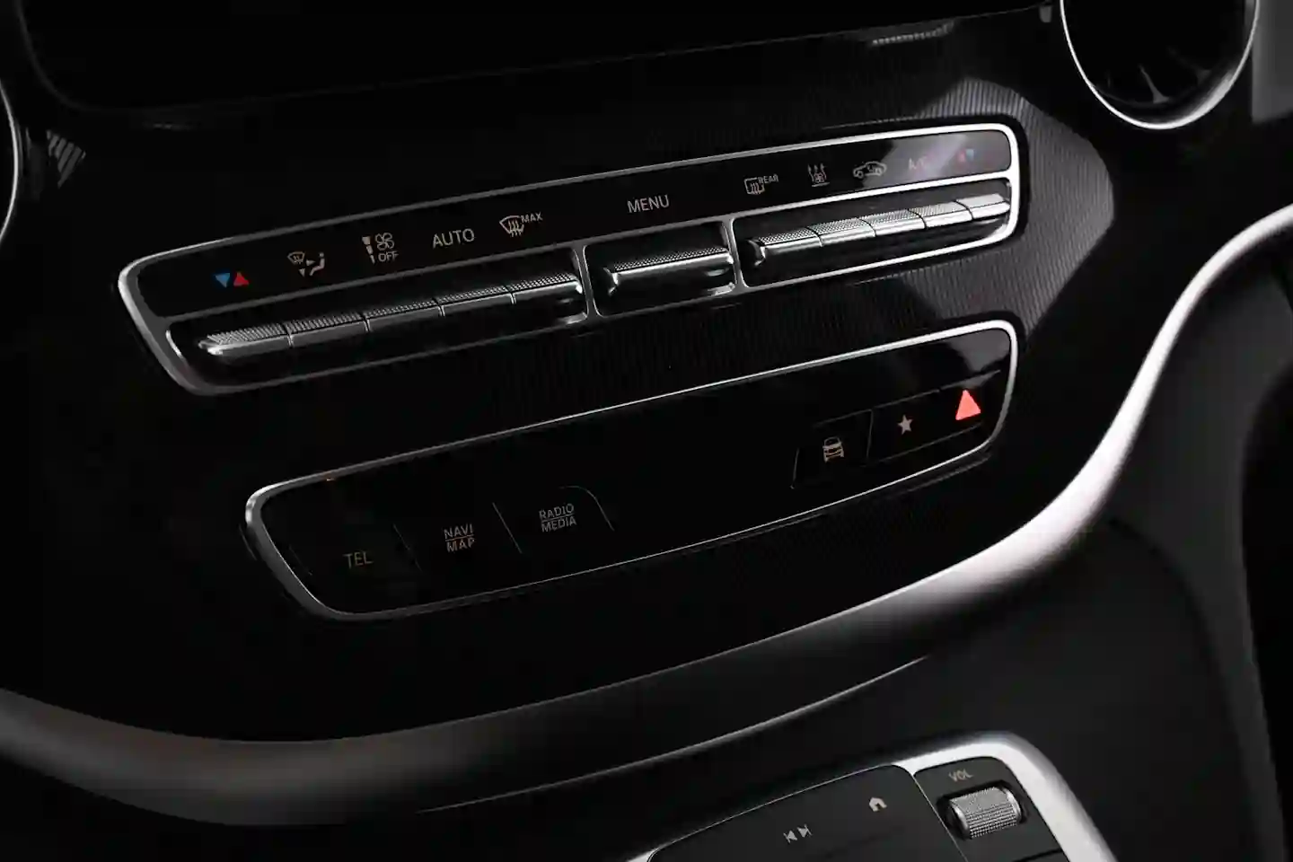 Car Image - 2wG2QD1PQkFrjMiN9UdJkV