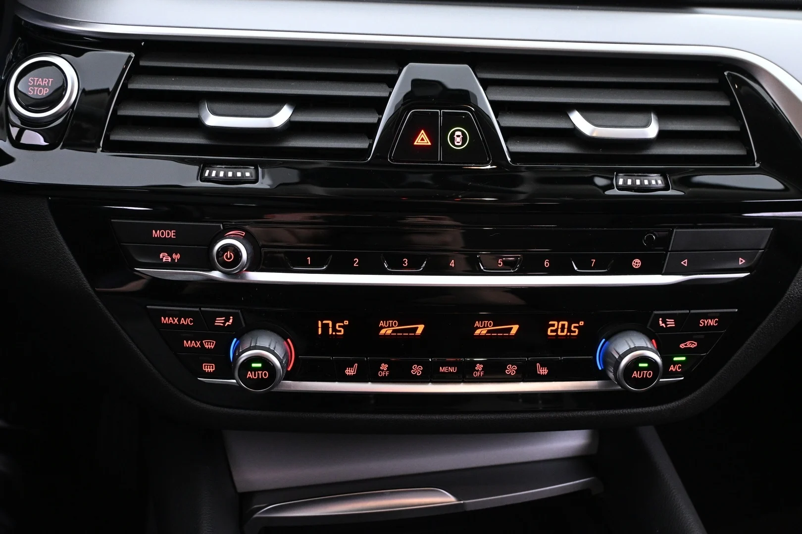 Car Image - 7JbLhQZCI1xokE0fqrFq01