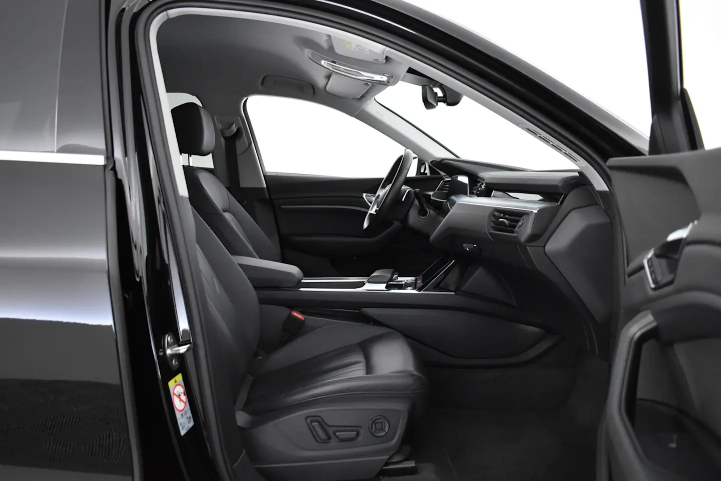 Car Image - 2Lp3WN3dlr0nvEcMC4sb4p