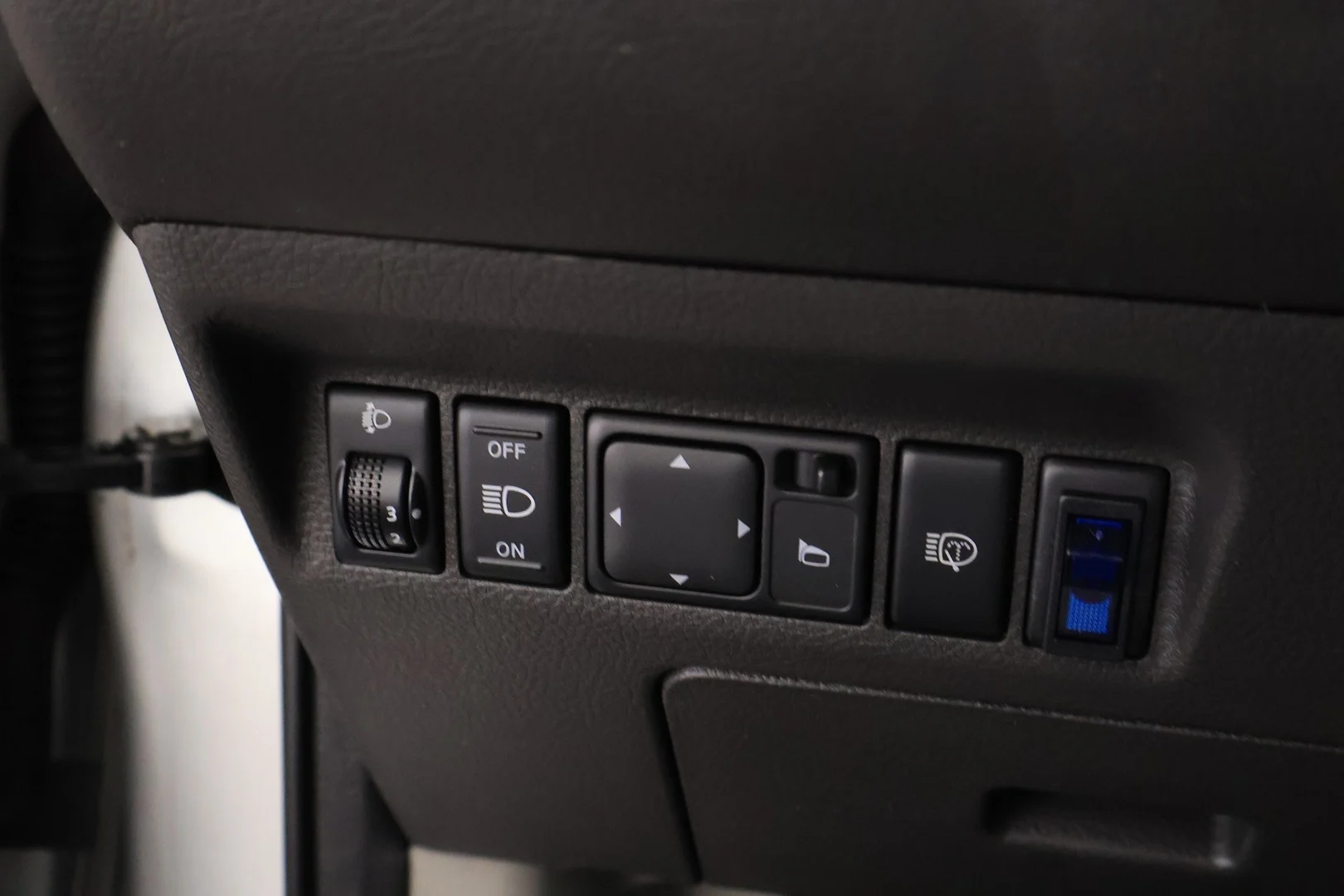 Car Image - 75kiYkLHAEUxQSHVQB1Q3P