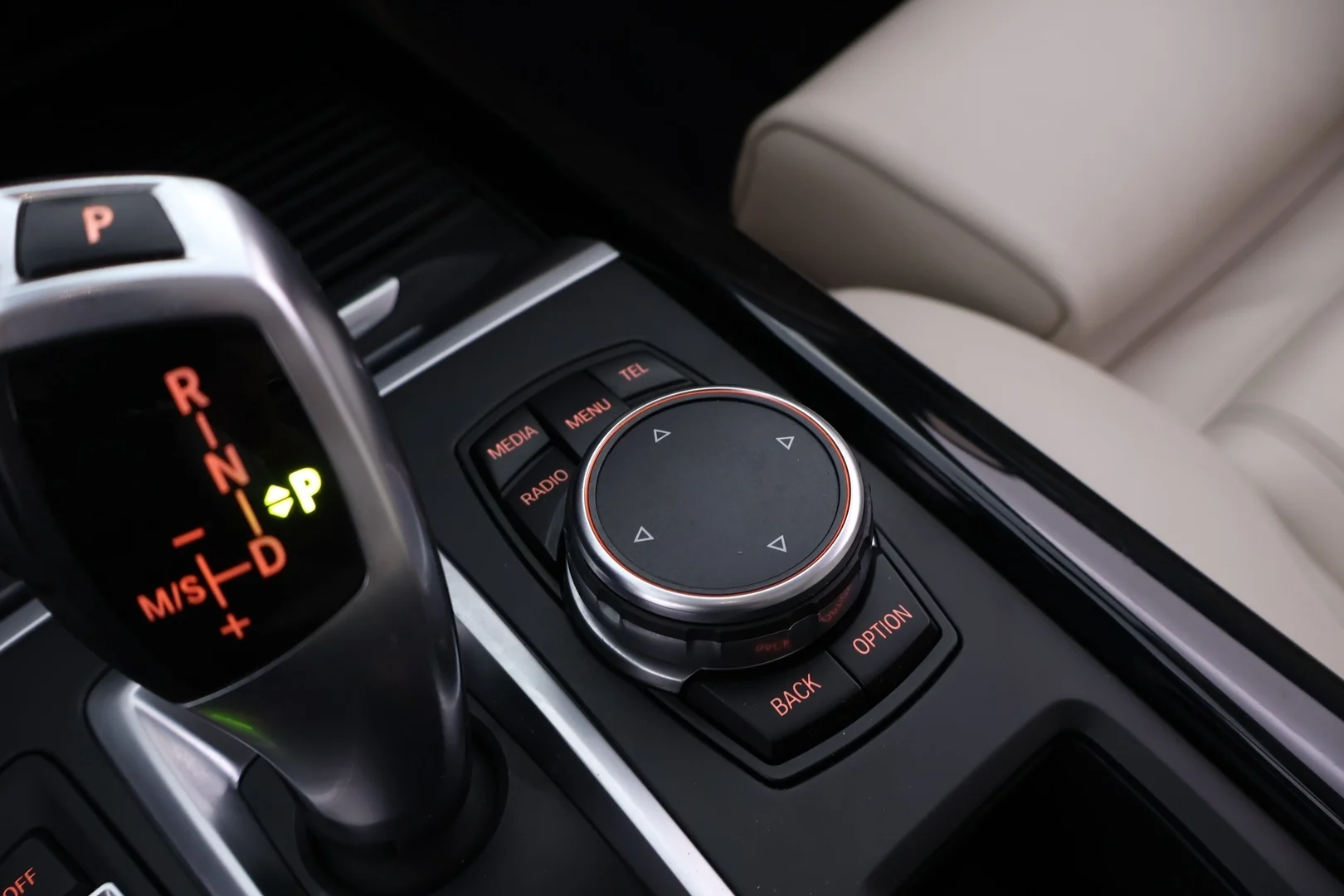 Car Image - 3t36D7hO4AvqoRnwVr7u9b