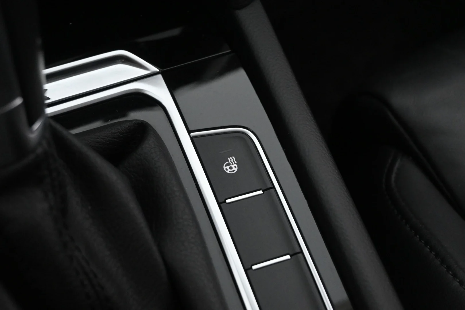 Car Image - 2WJoeuOWrHxXrP6cZvWf55