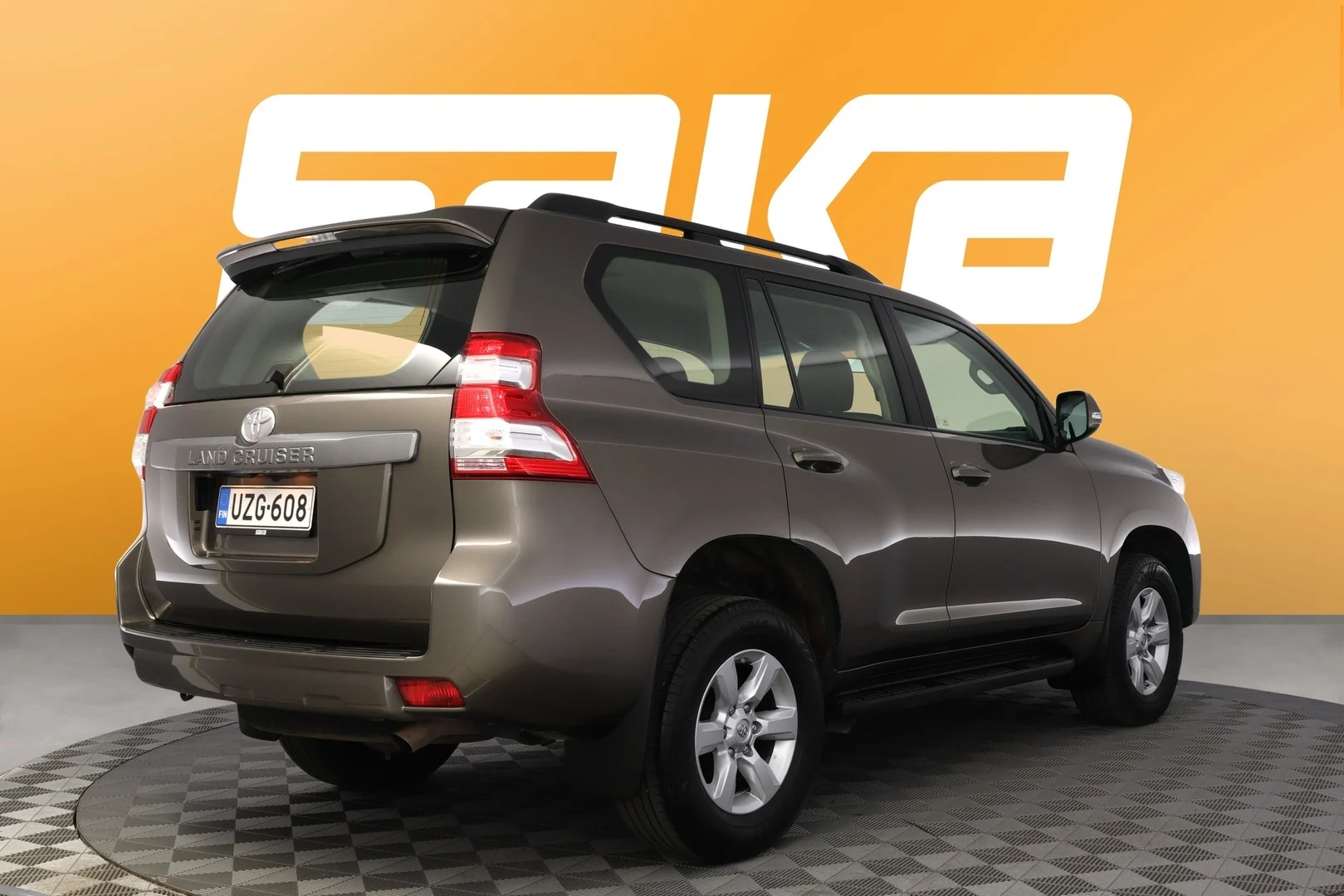 Car Image - 1HSjvxn1HMTnLYO8BEGuPN