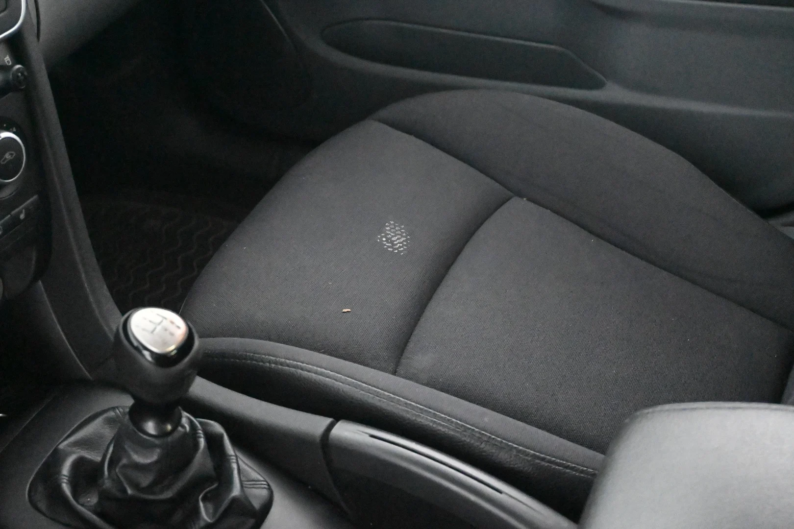 Car Image - 36F4z7DgG16AYF7K7CRZ4d