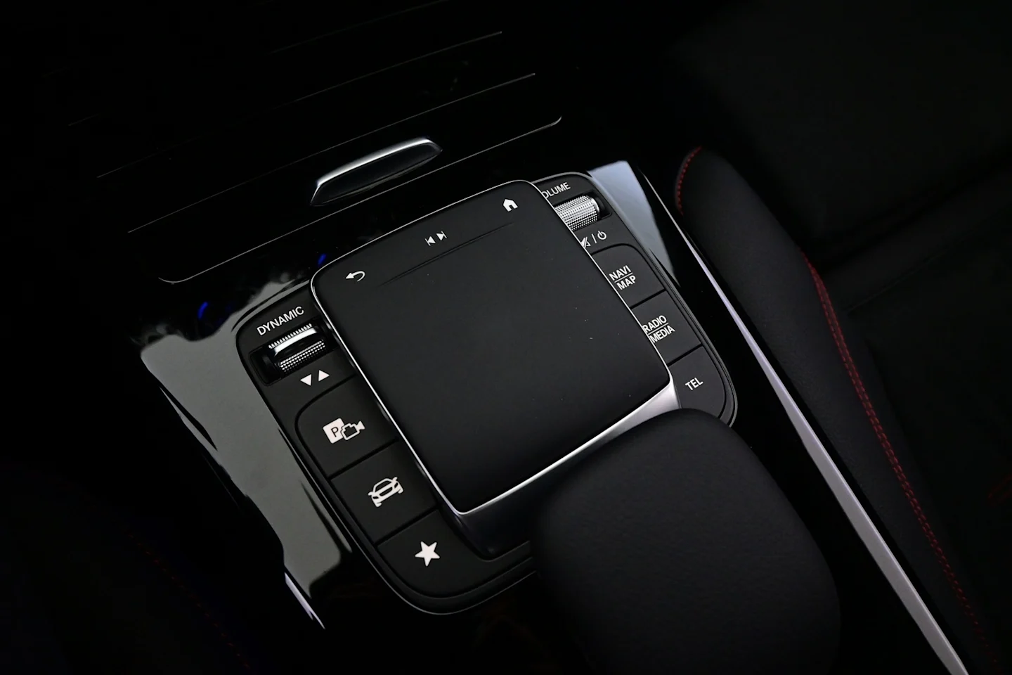 Car Image - 3e7RG8HleVXFt3MjgG4Dzu