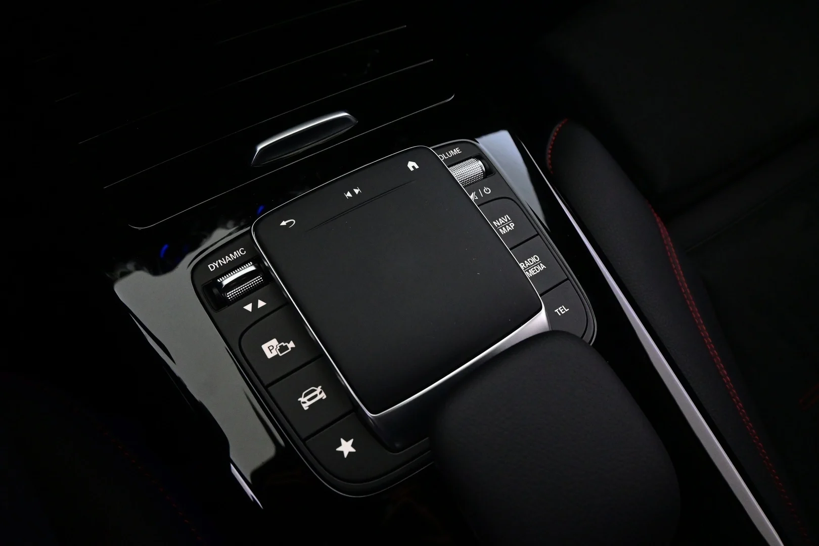Car Image - 3e7RG8HleVXFt3MjgG4Dzu