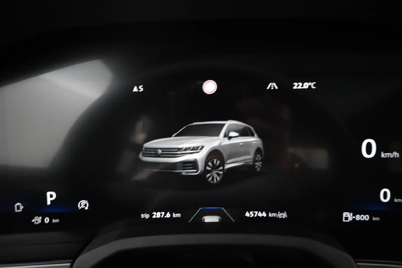 Car Image - 1ekN5JXrq9NzDKDStVcq8b