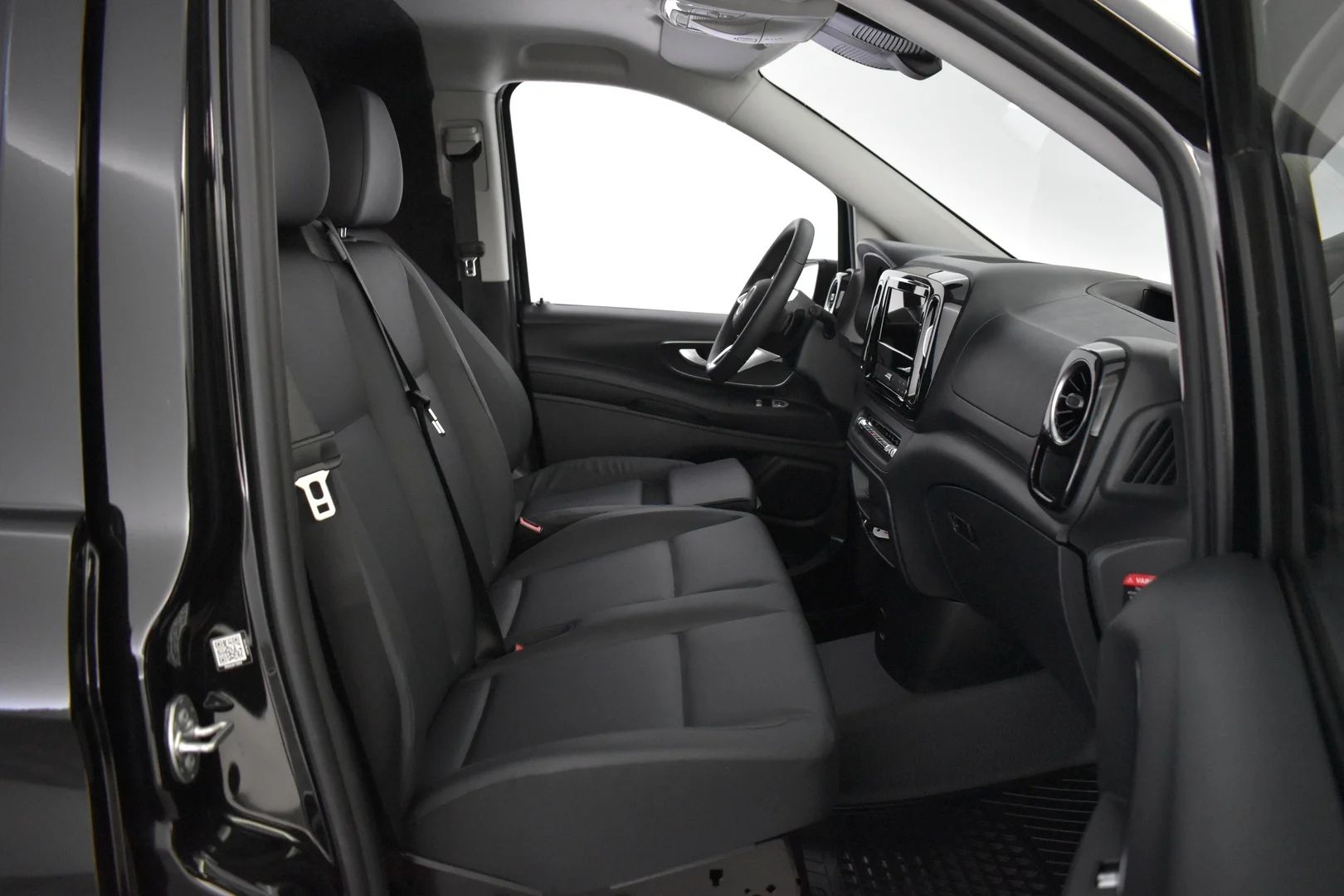 Car Image - 4wtkPQ0RPBiUspvPocTmf2