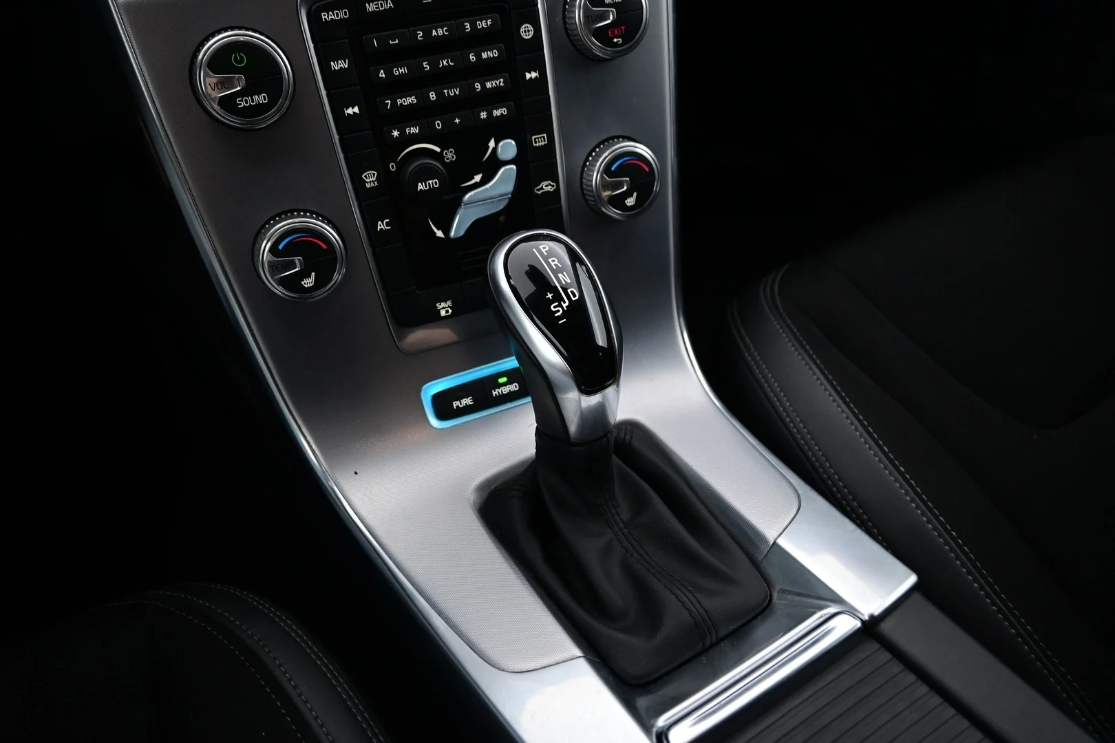 Car Image - 3ykHvY5HRhOkiptwQJZBFH