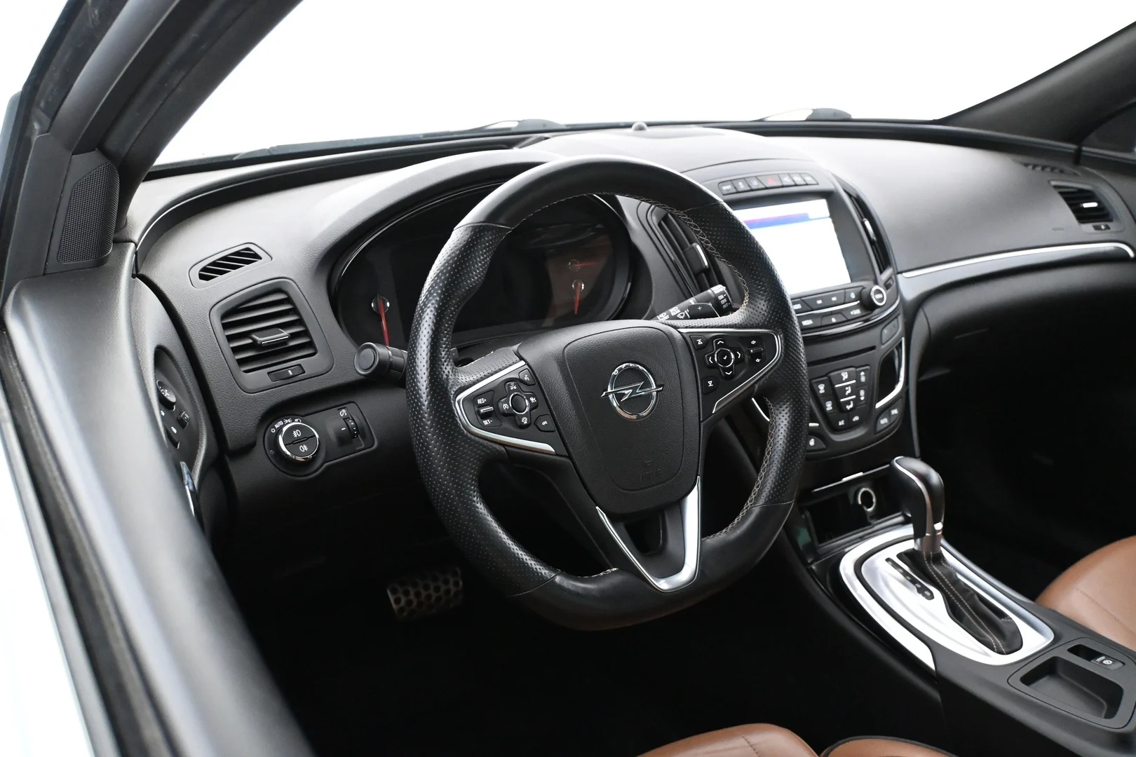 Car Image - 3oBs46ZNGxXDKZ8Qamamb7