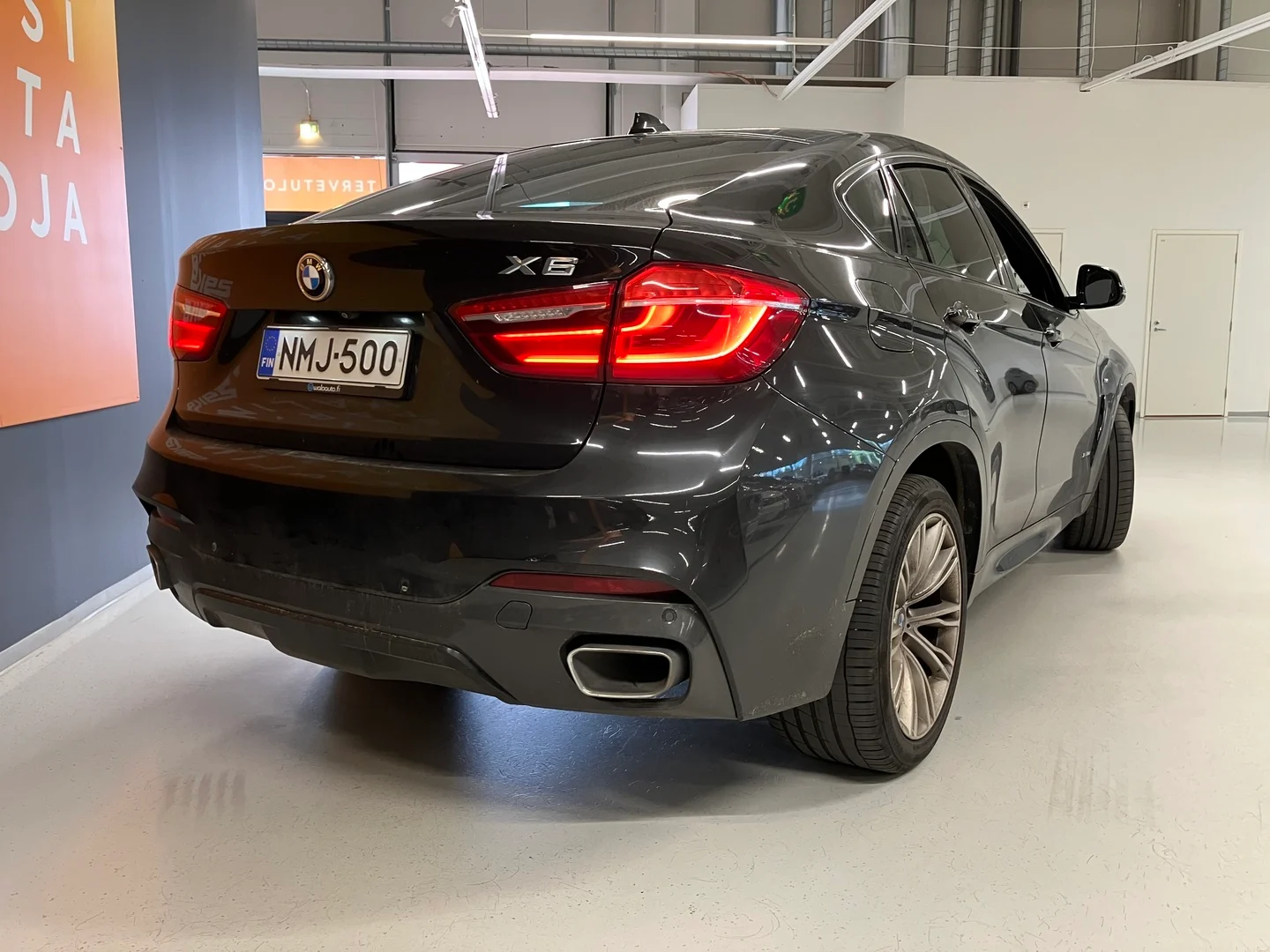 Car Image - 4LD4WQagmmH0XZYrUFUBv2