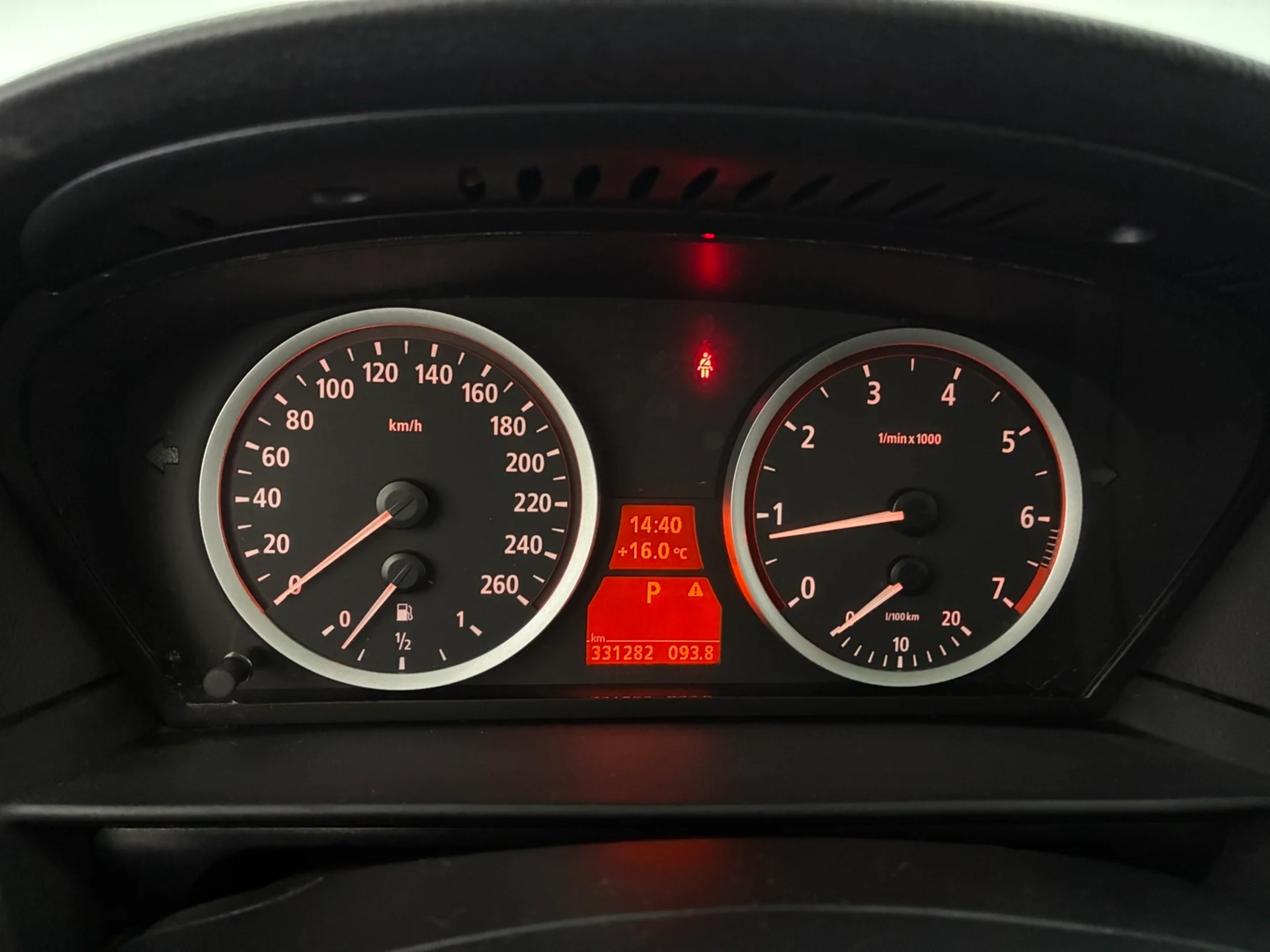 Car Image - fTdLrEUsJQuVTGi1Da8c8