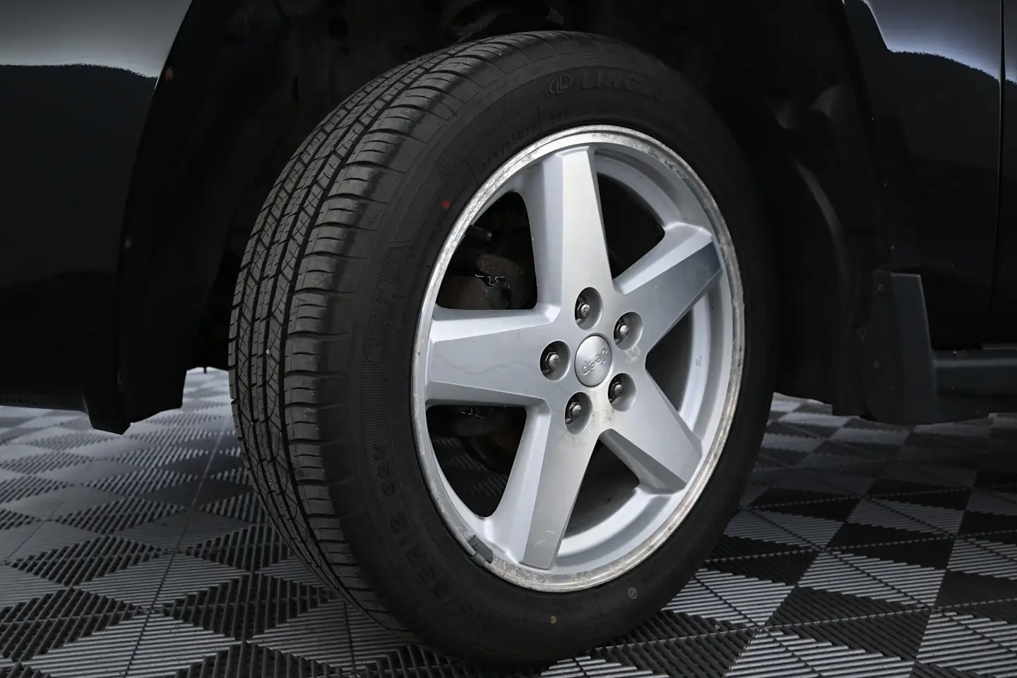 Car Image - 3tebu3gn2X6V3JQua036yu