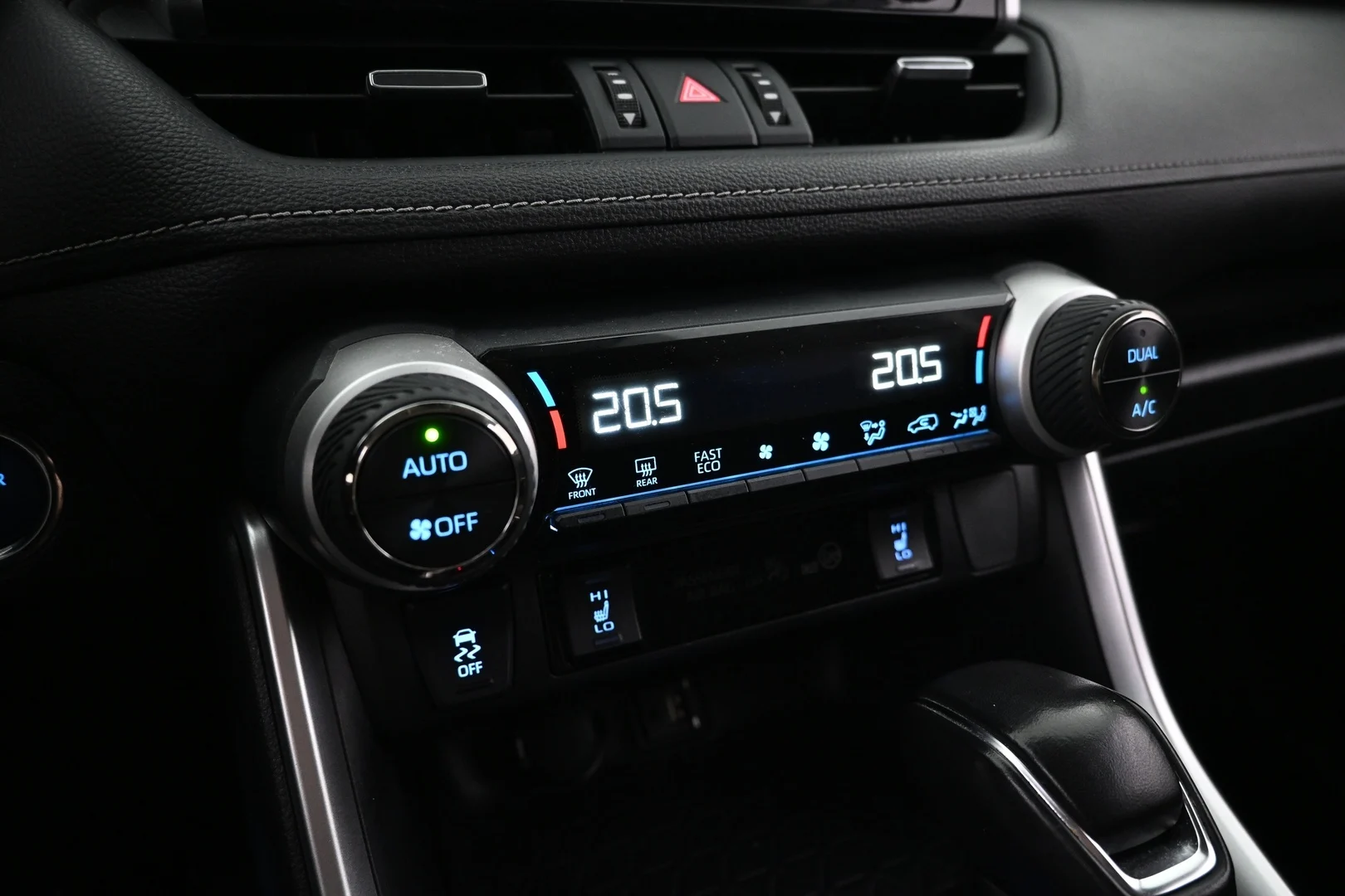 Car Image - 5FxuQfnGjoICGYp8atZTqY