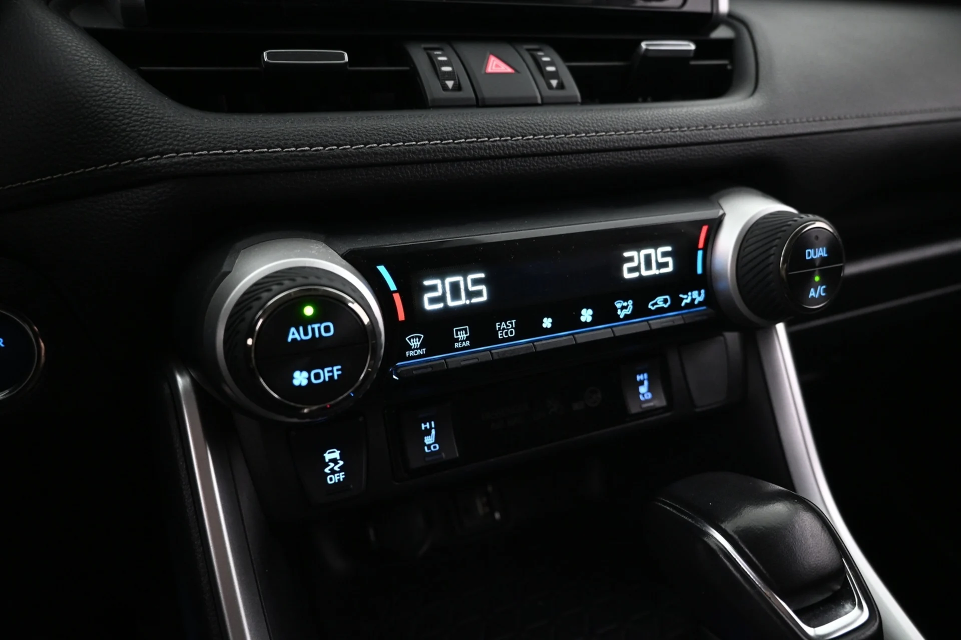 Car Image - 5FxuQfnGjoICGYp8atZTqY