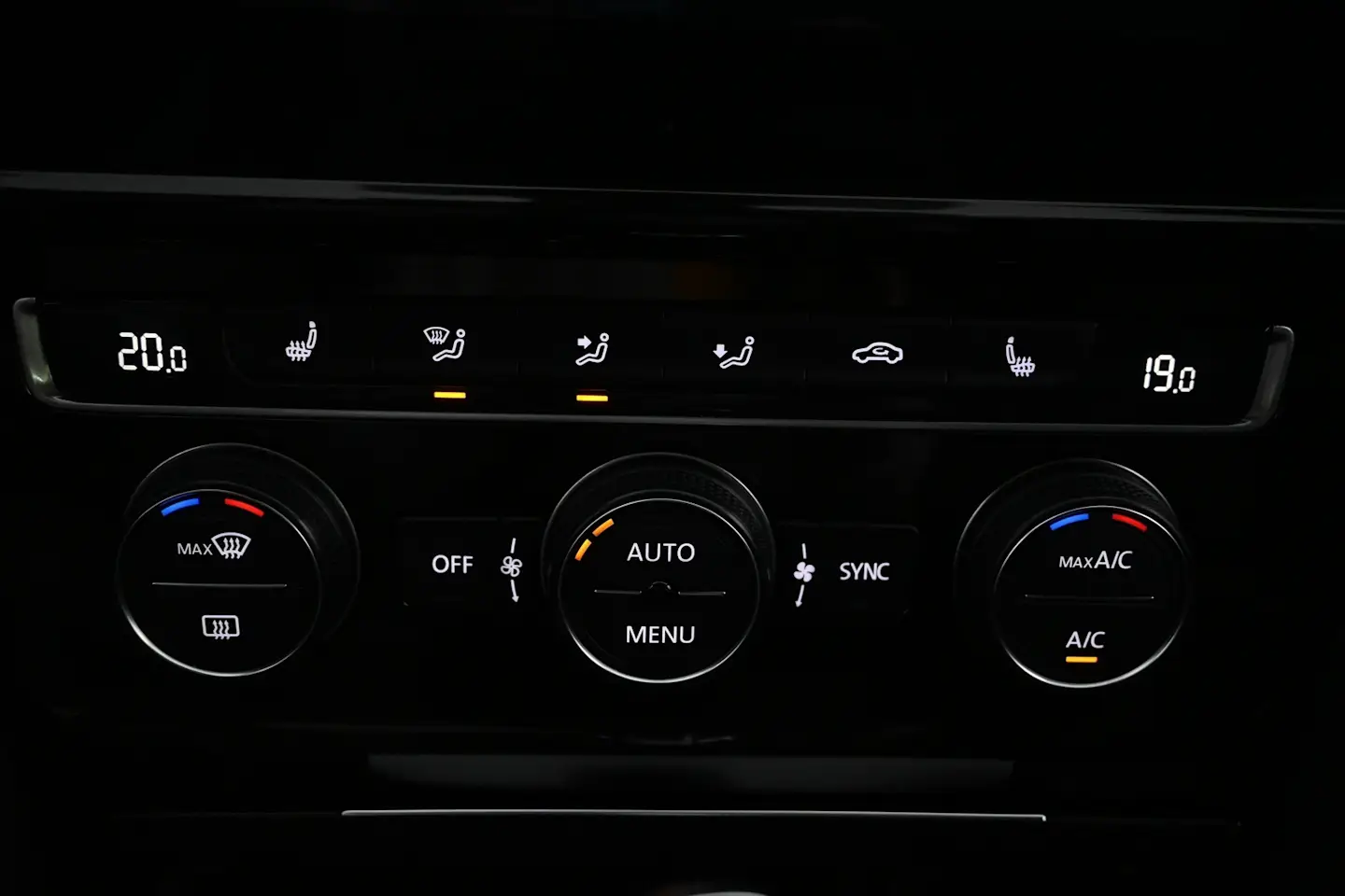 Car Image - 79ES0kRZegDKgO2vshMvrA