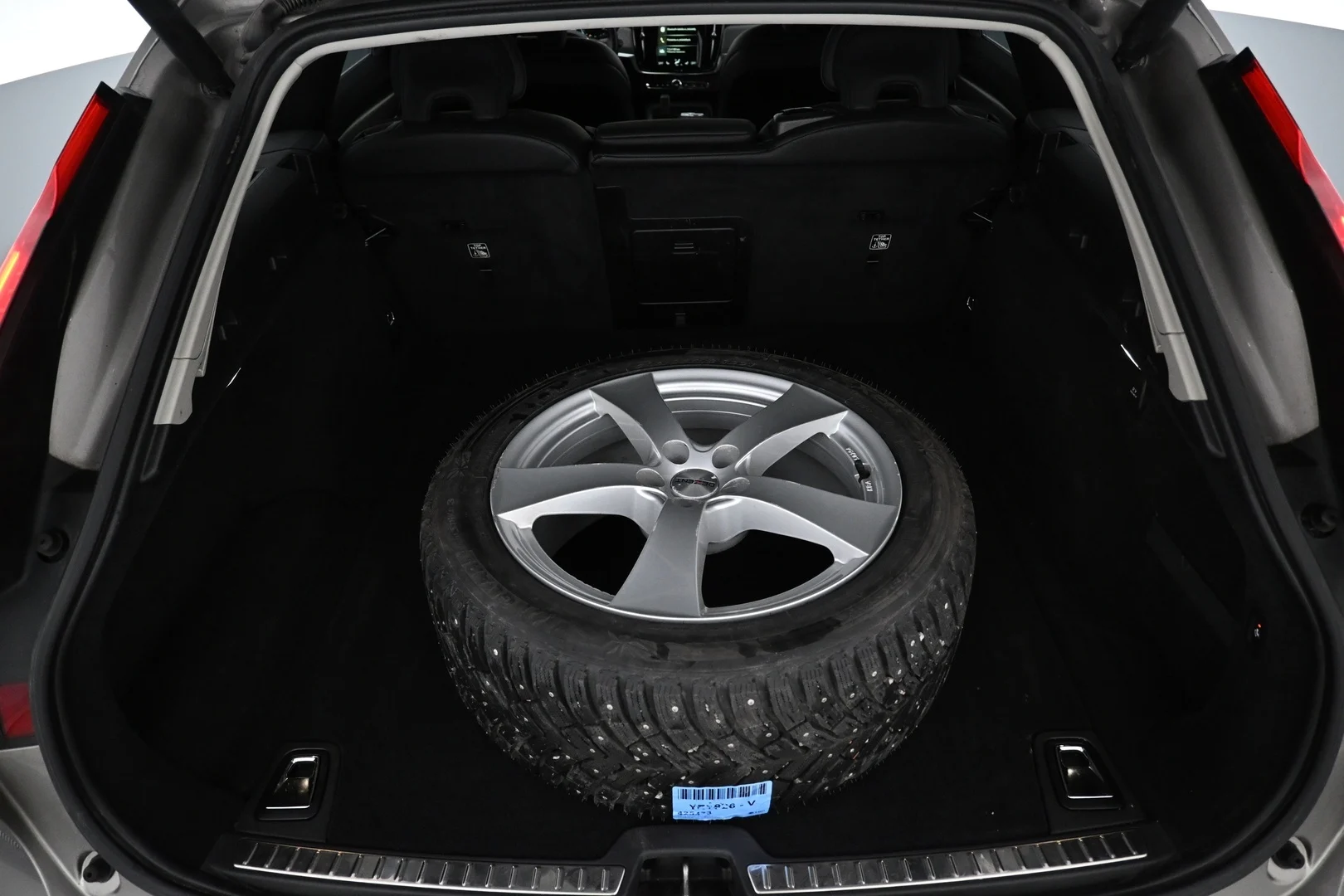Car Image - 7Mua9KHQ6uQL3Akk81ITWf