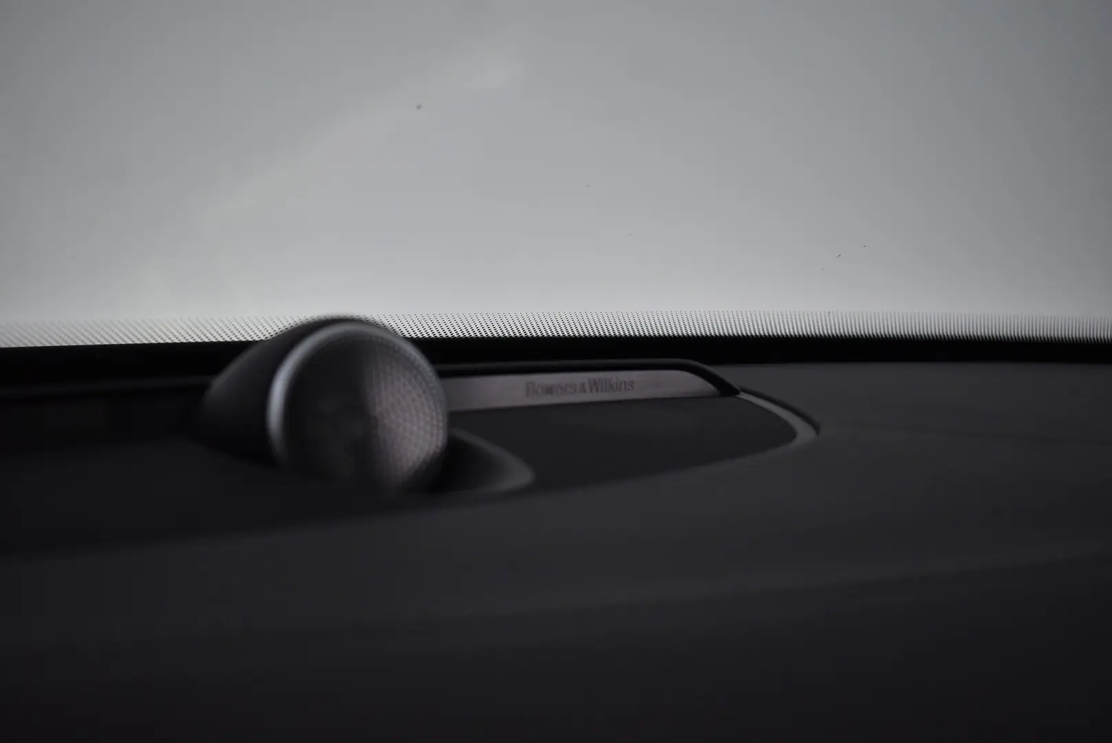 Car Image - gCN4XkbBXqFO25tAgJLjb
