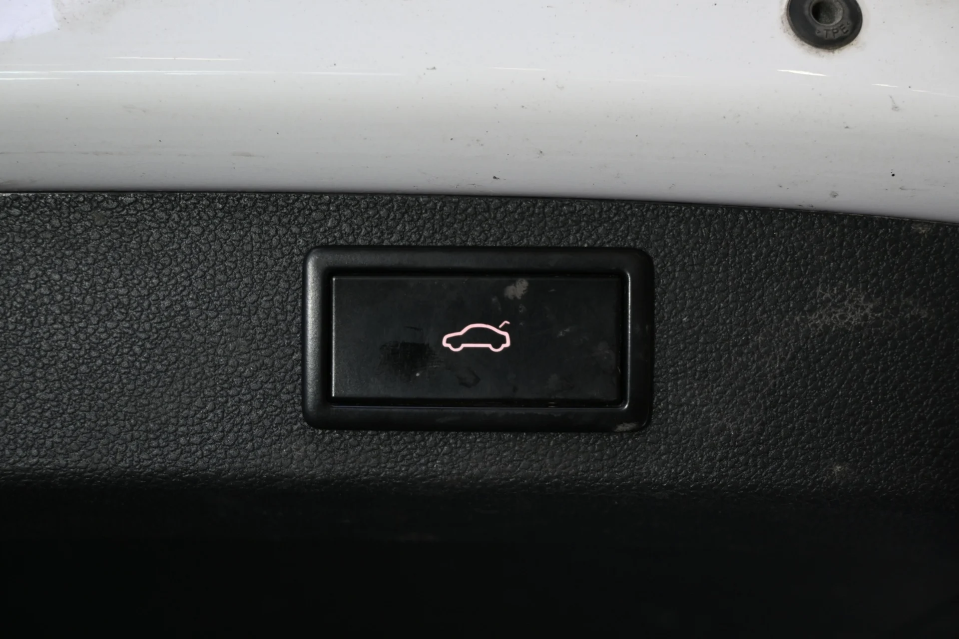 Car Image - 29ApSSFYxLKugIJRfs1iUJ