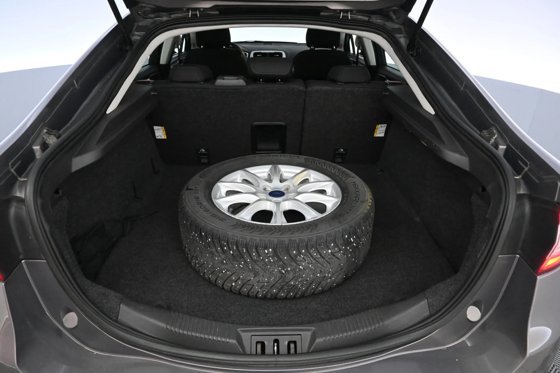 Car Image - 6Yx8cXhv3ZlLOU3SUXYxZT